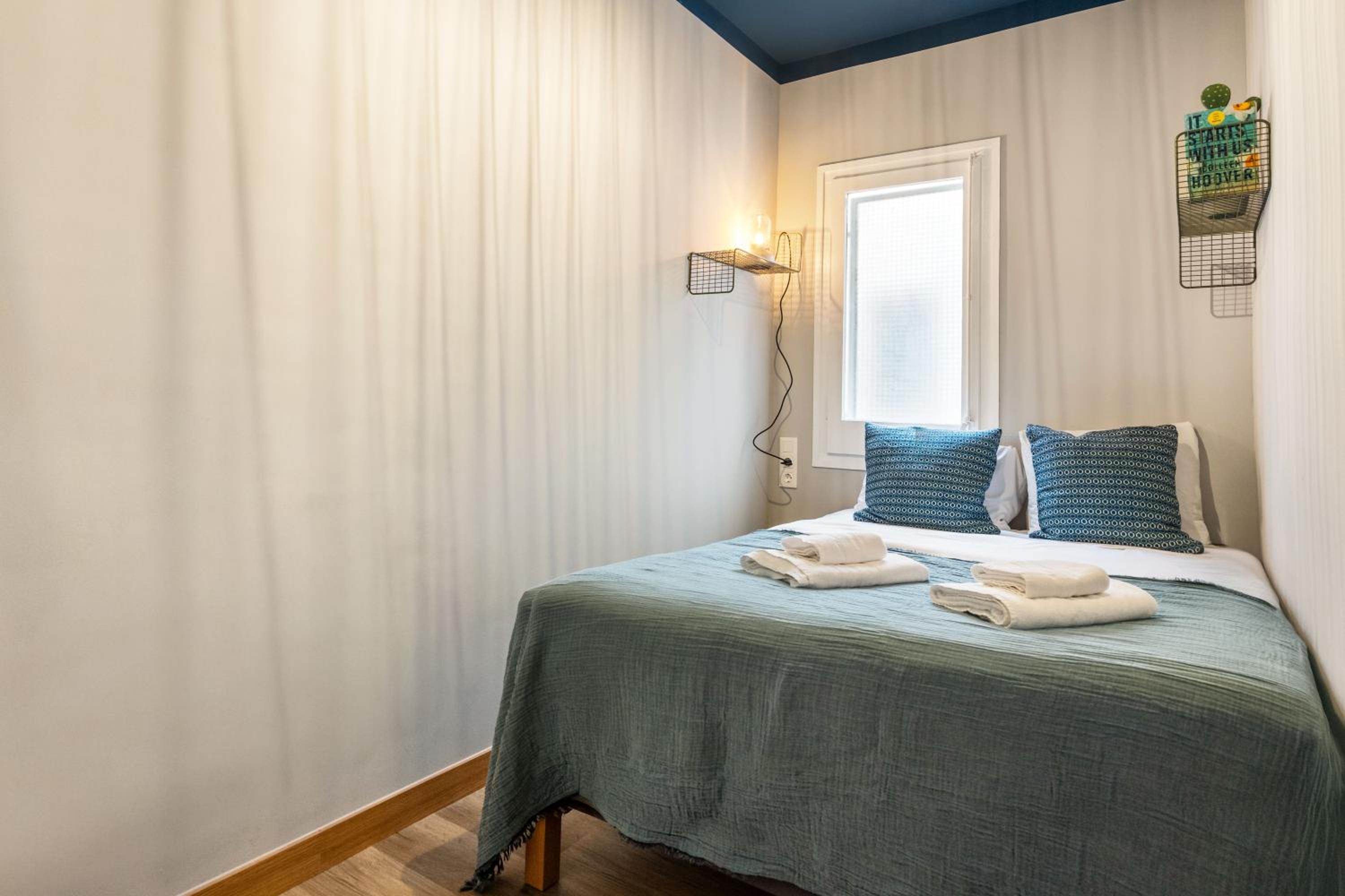 Three-Bedroom Deluxe Apartment