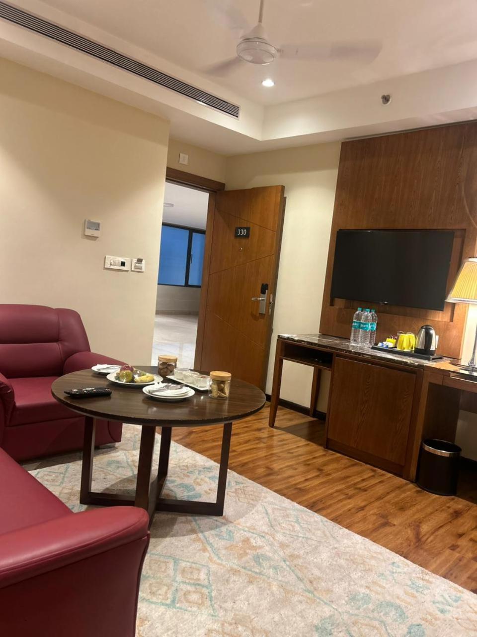 Deluxe Suite