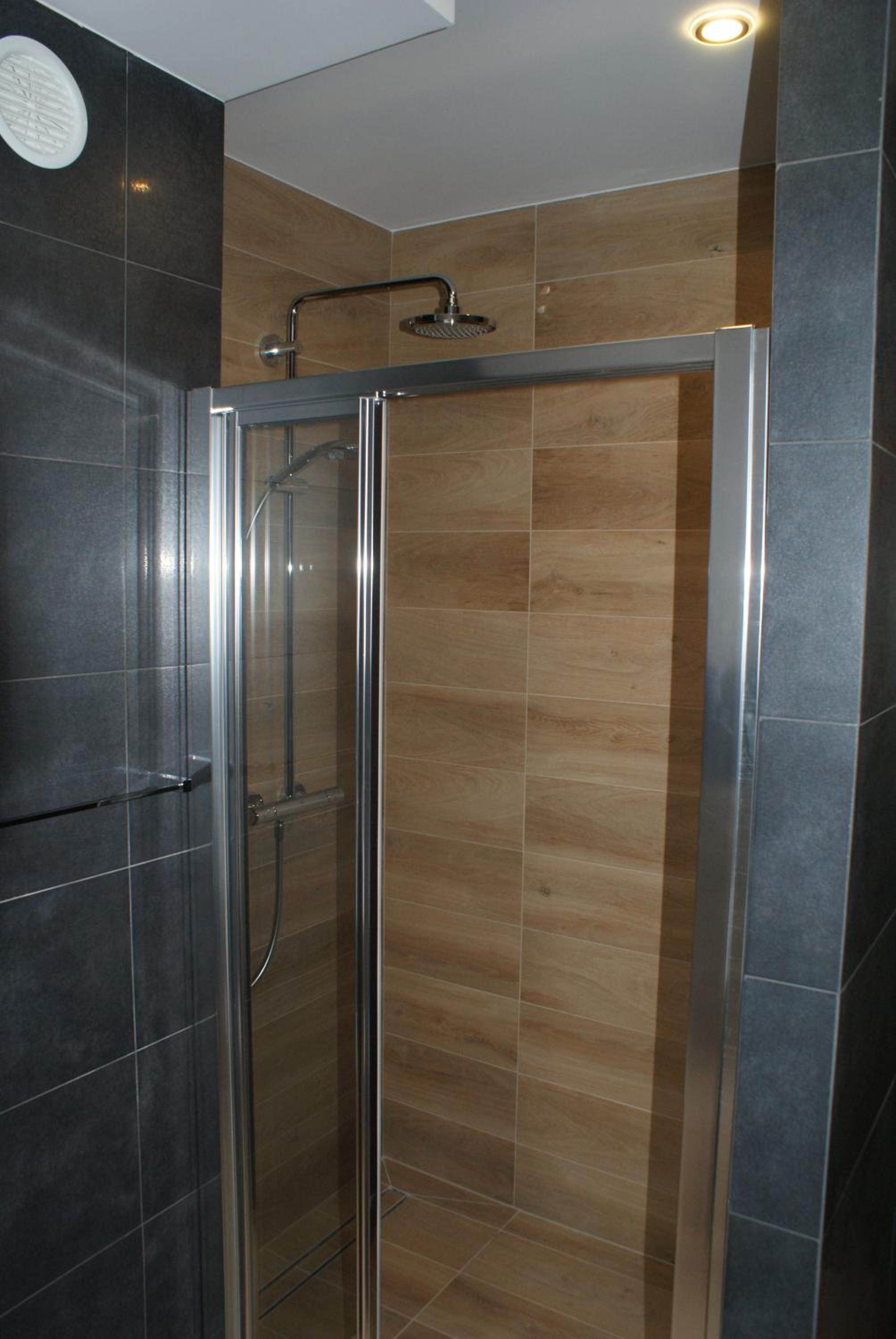 Three-Bedroom Chalet - Photo 37