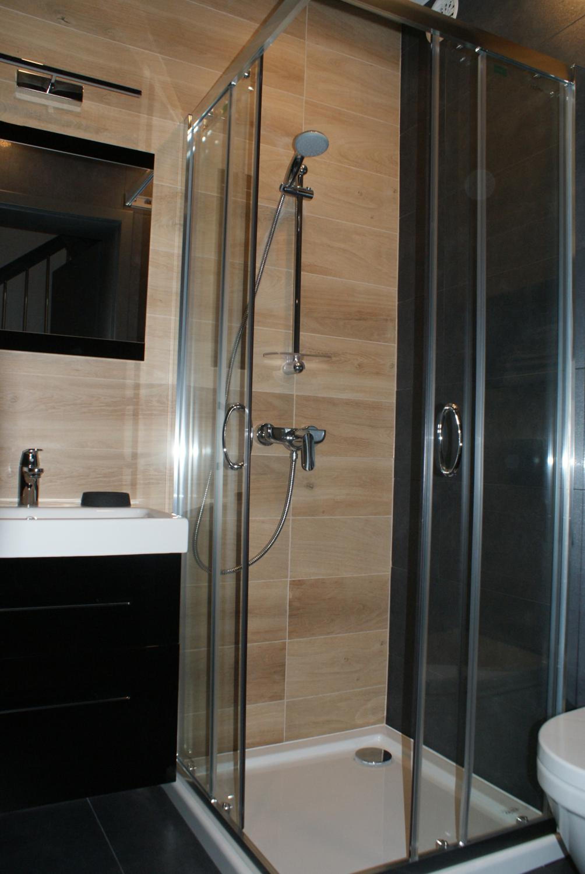 Three-Bedroom Chalet - Photo 36