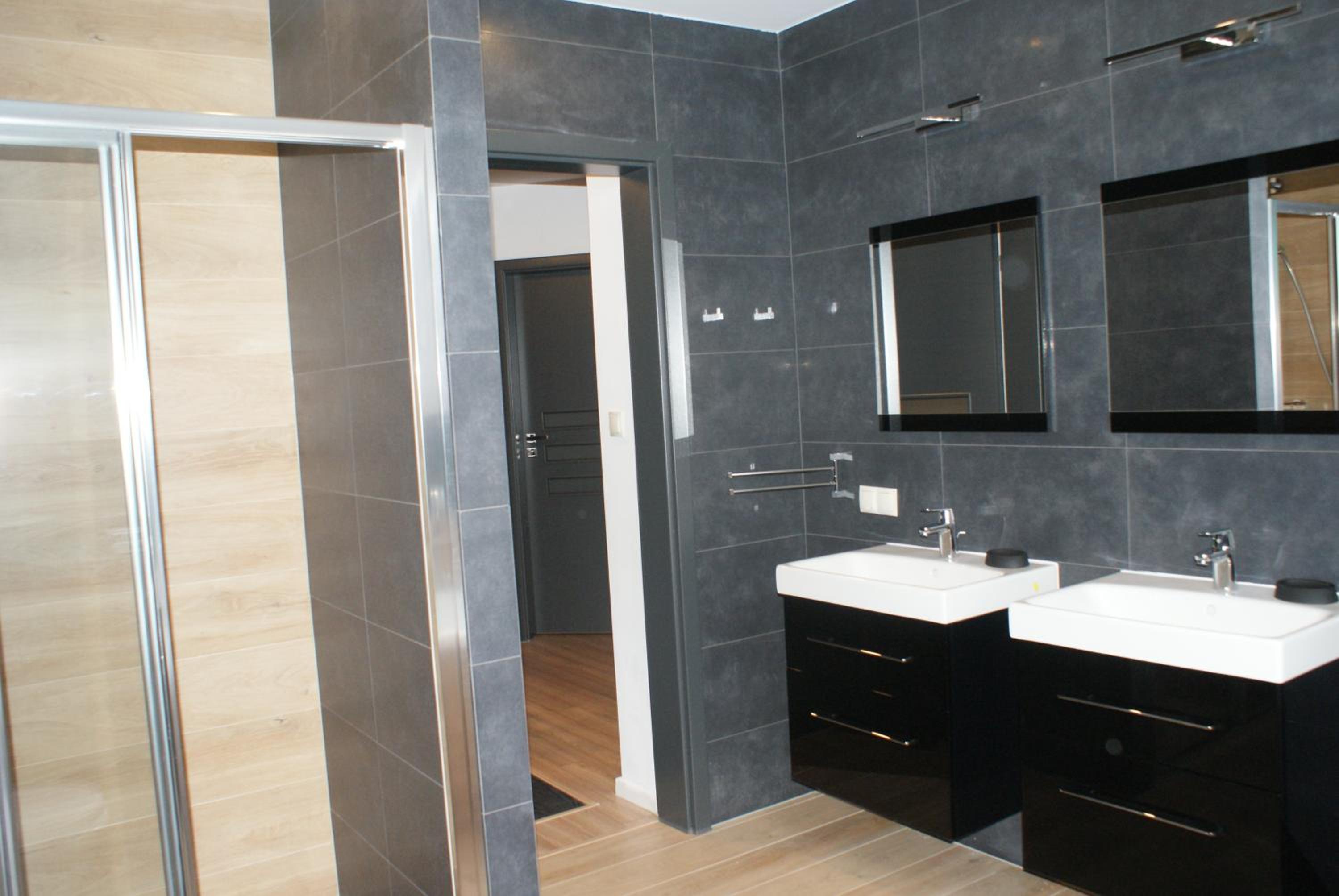Three-Bedroom Chalet - Photo 61