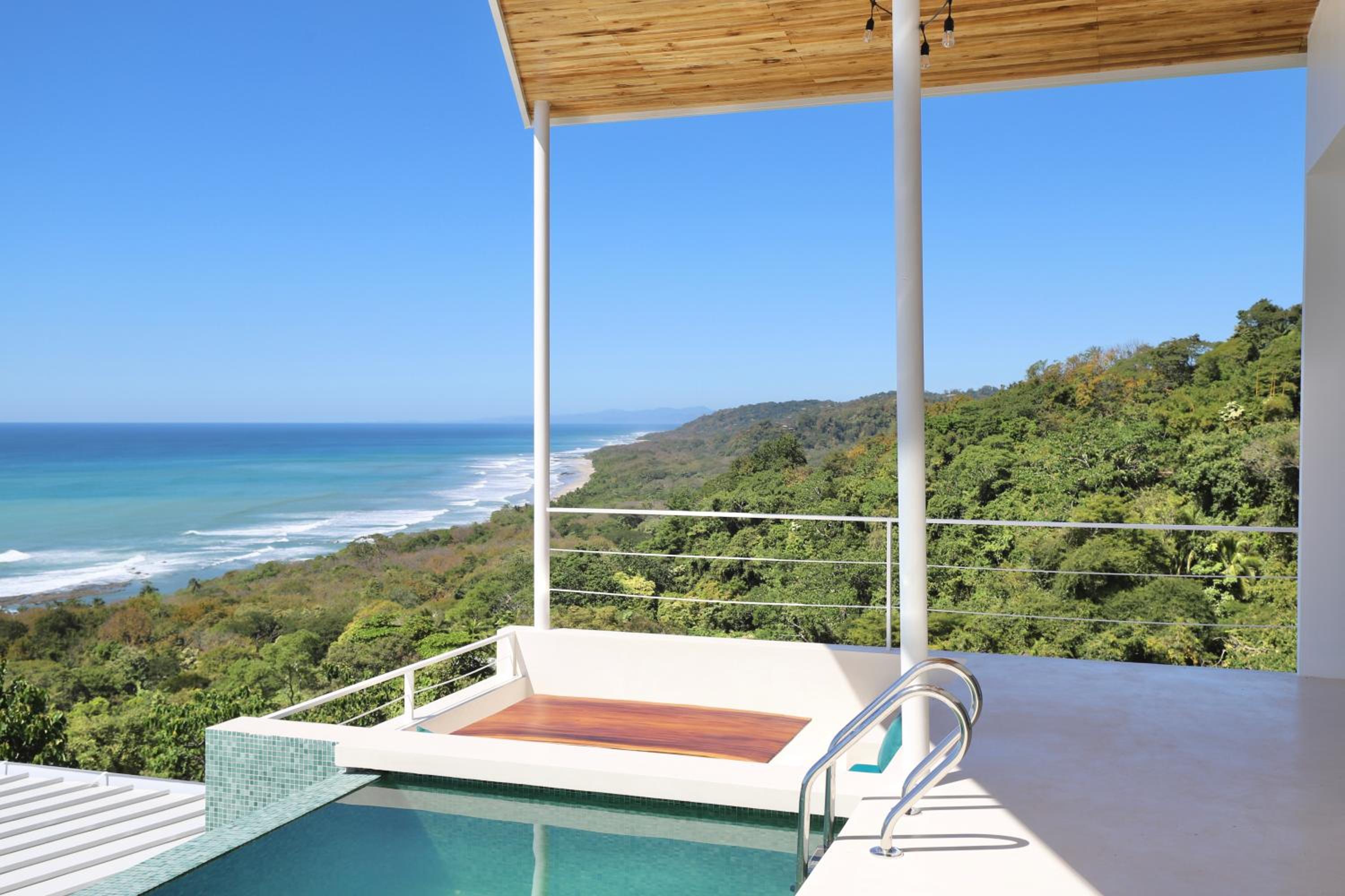 Villa photo 1