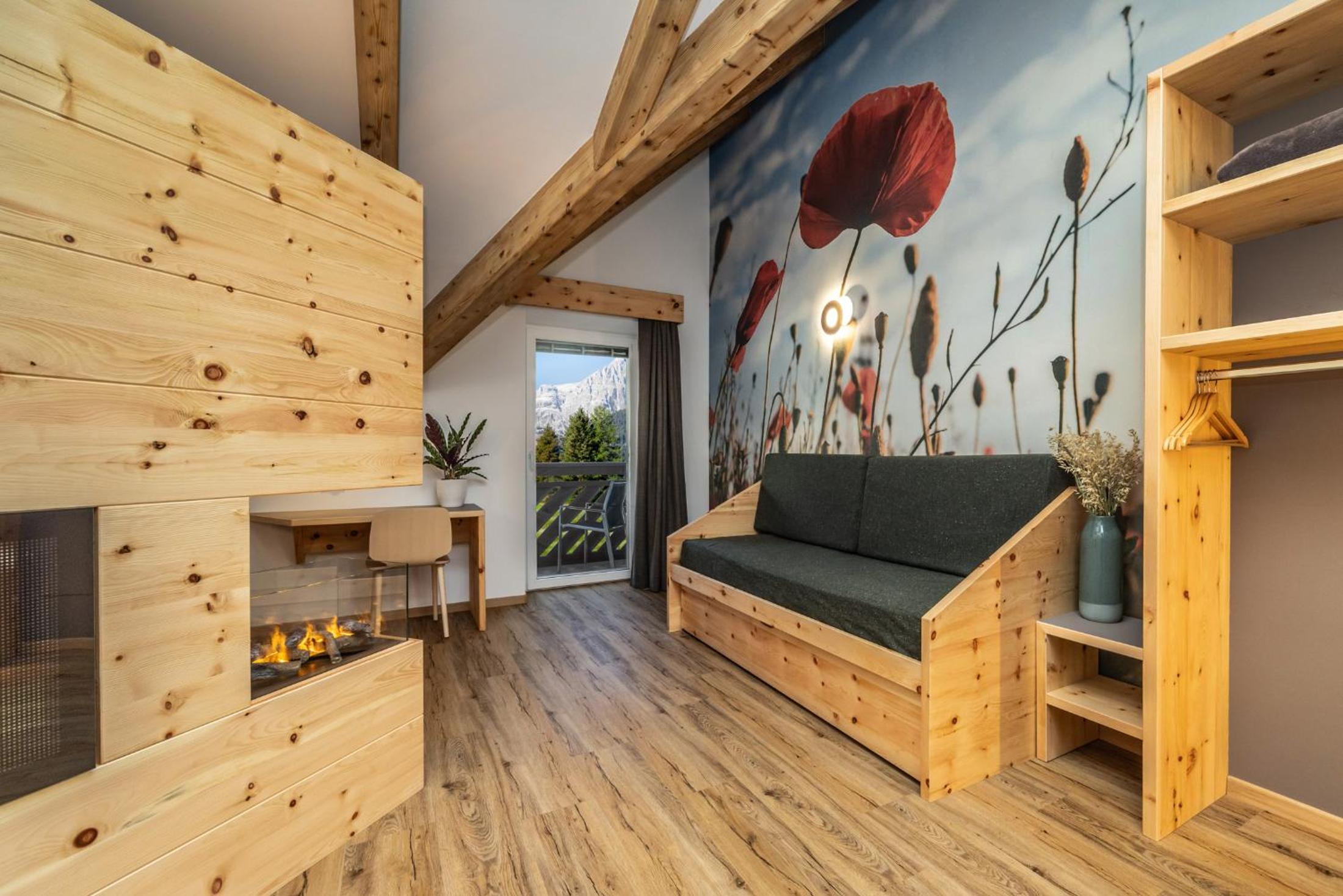 Deluxe Triple Room photo 3