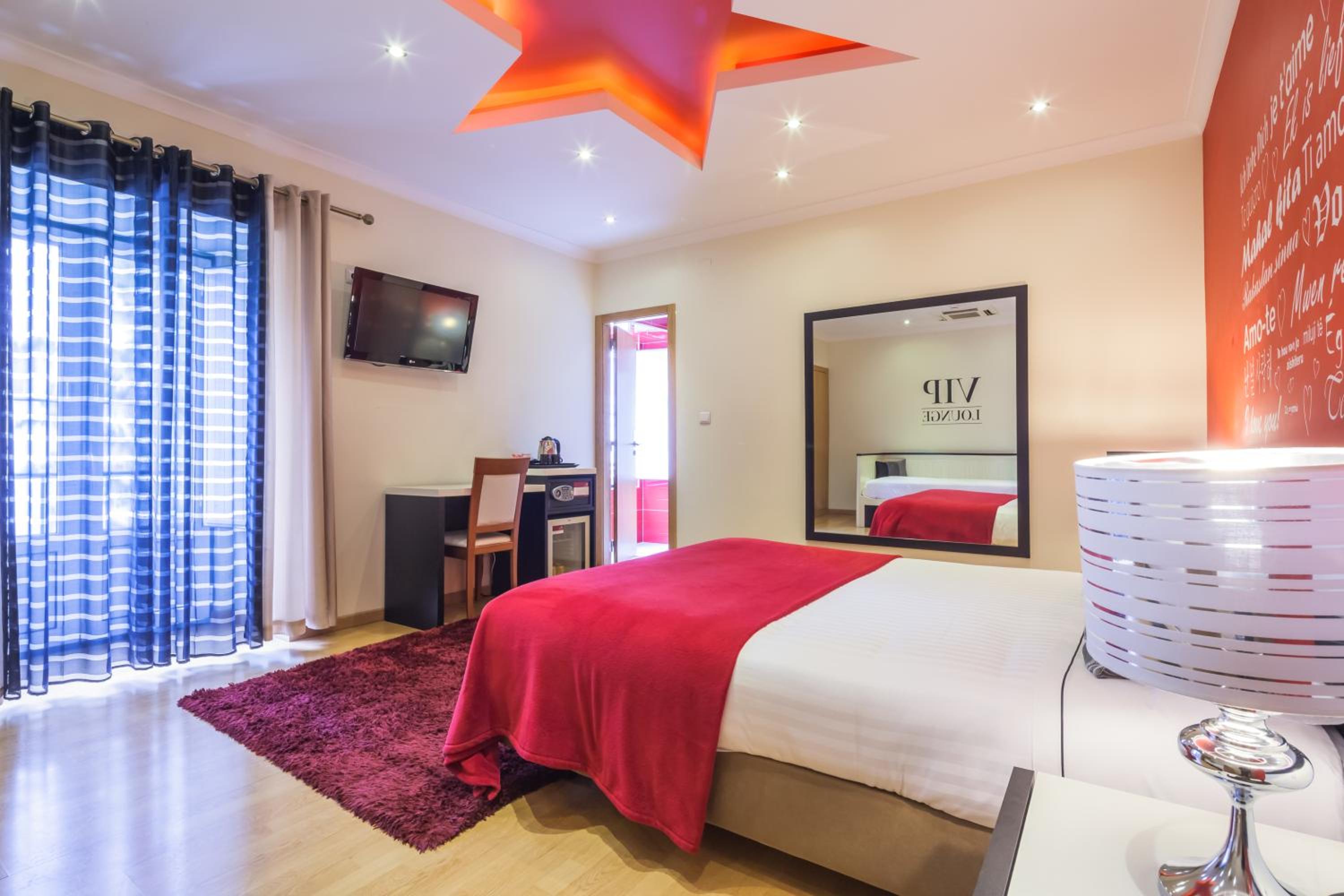 Deluxe Double Room - Photo 2