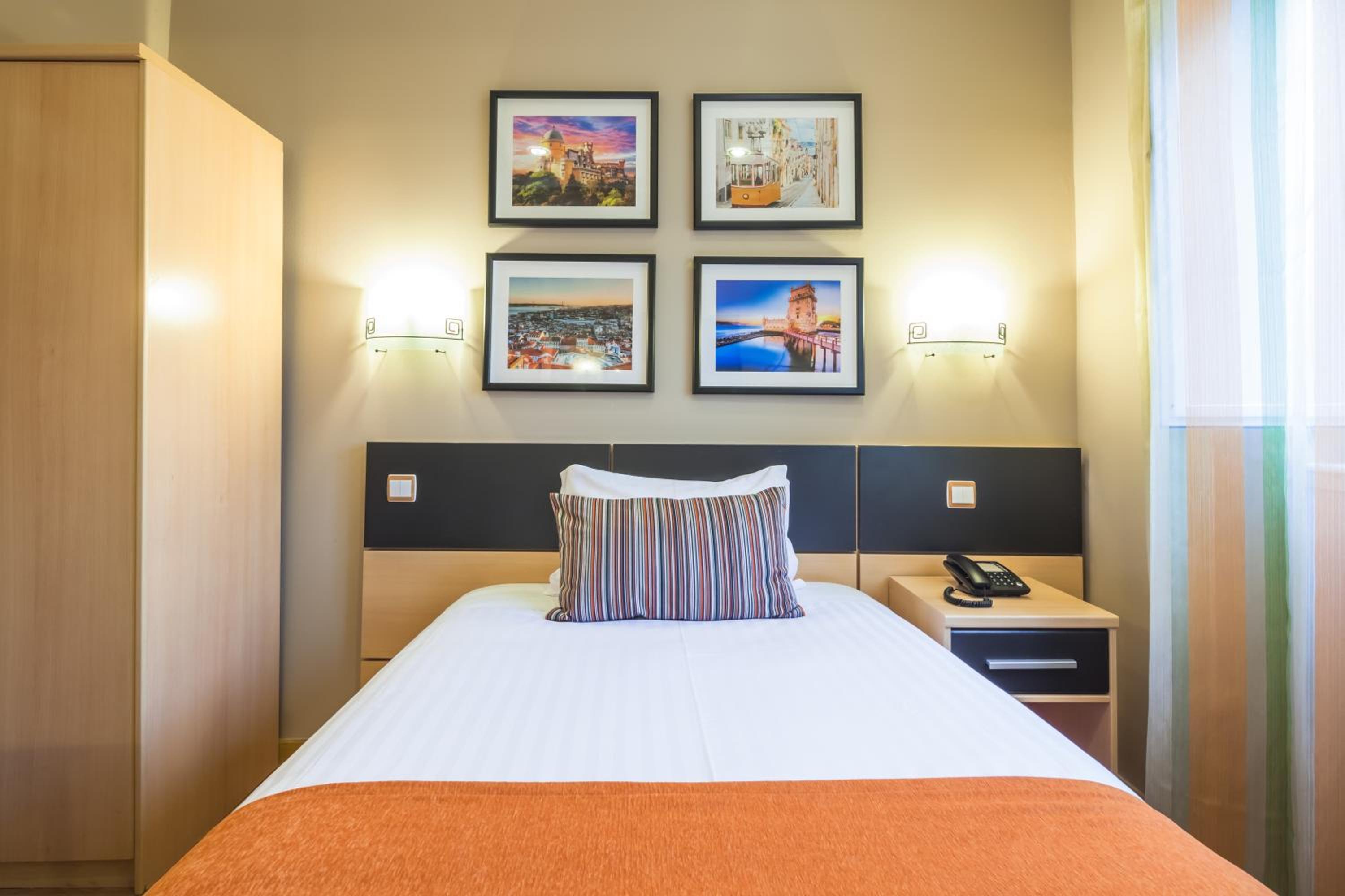 Single Room photo 2