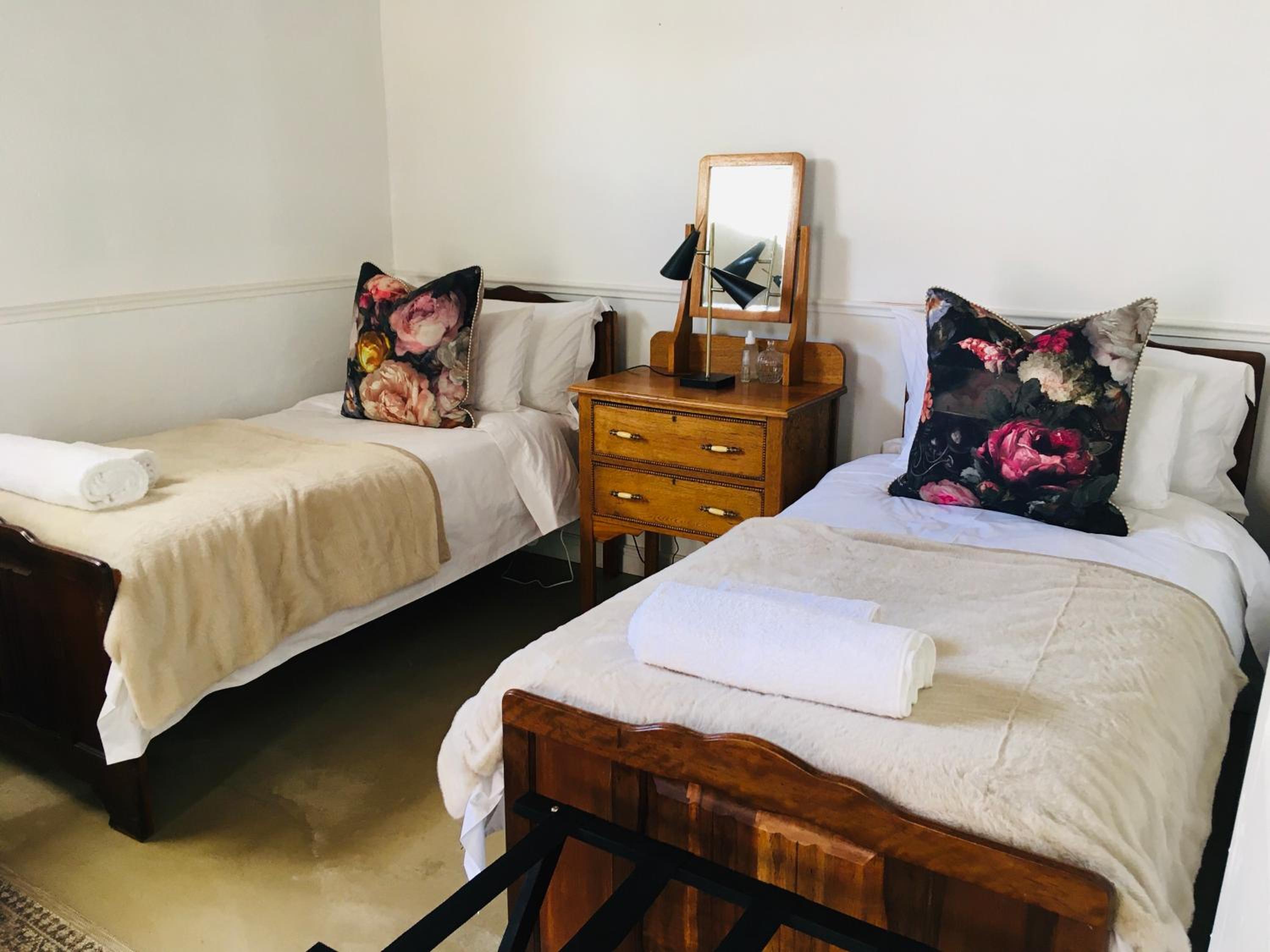 Deluxe Twin Room photo 1