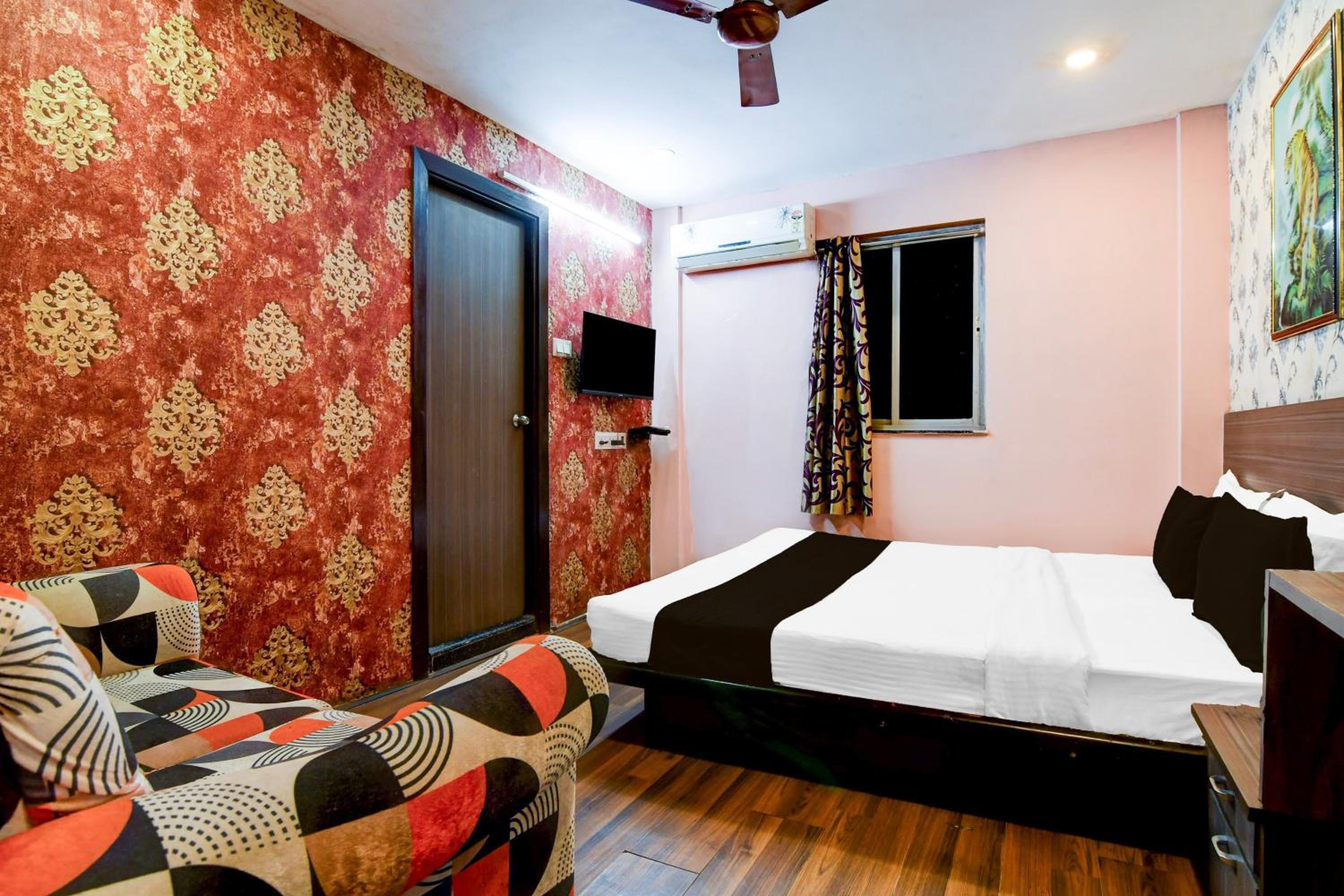 Triple Room with Bath