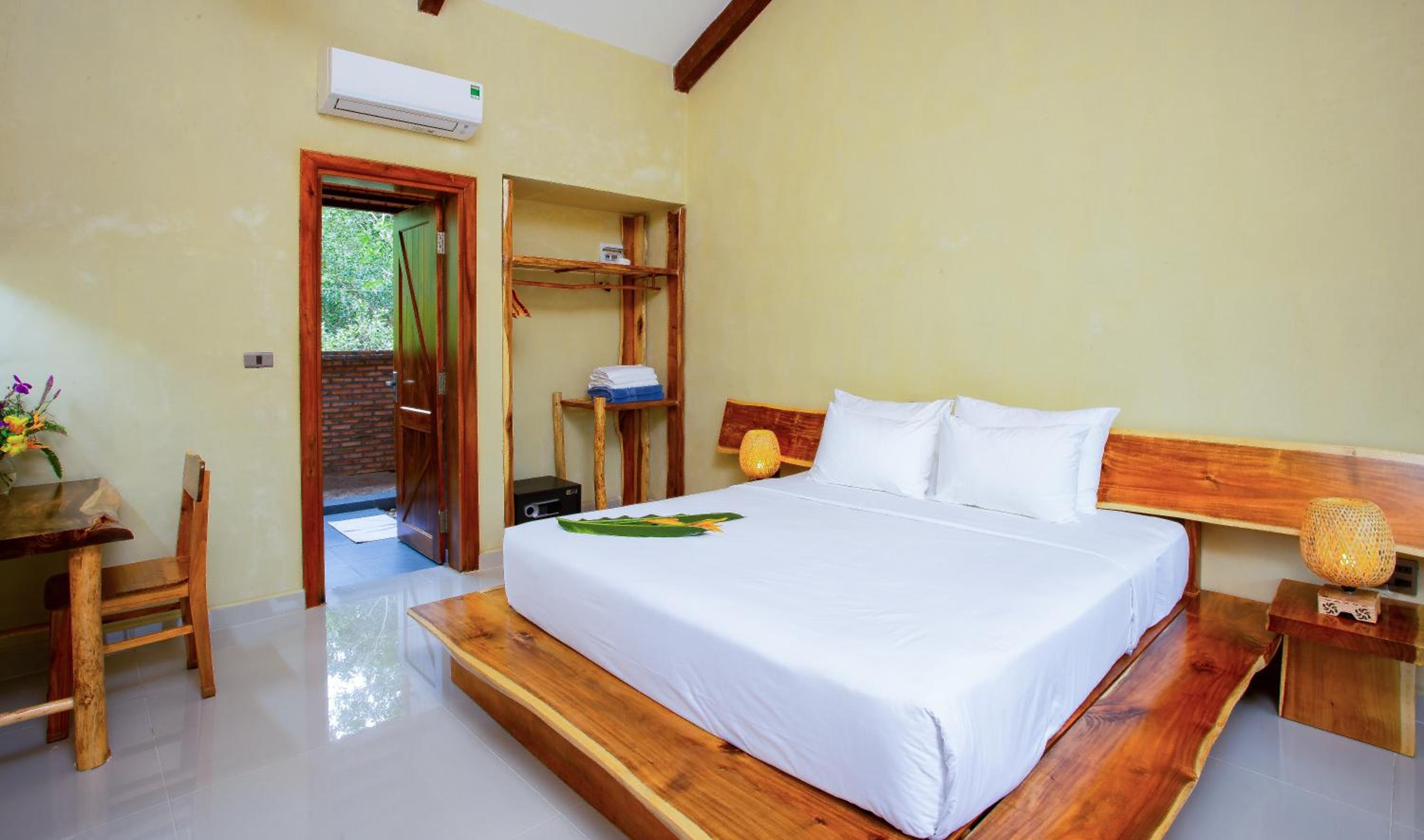 Superior Double or Twin Room with Garden View