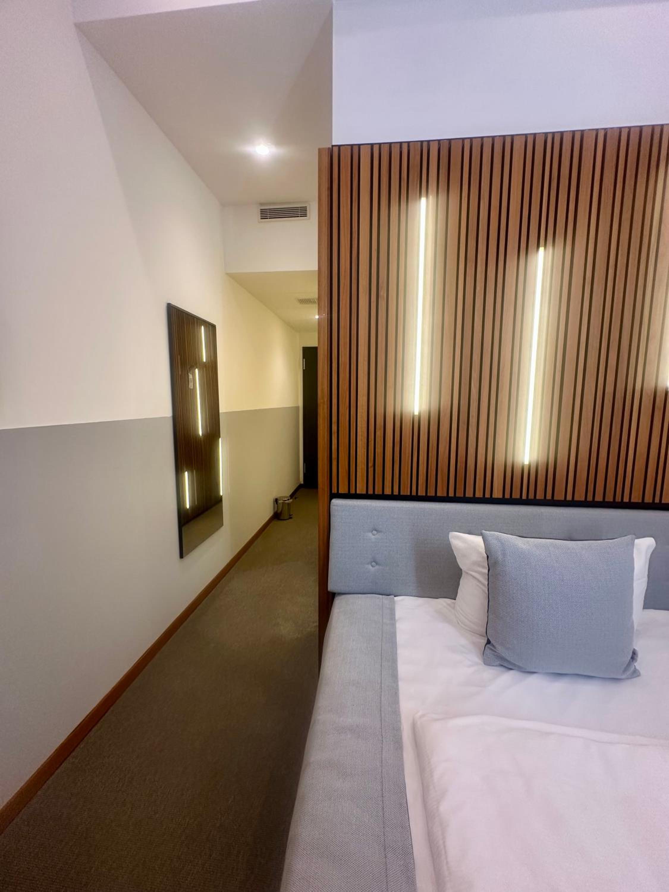 Budget Single Room