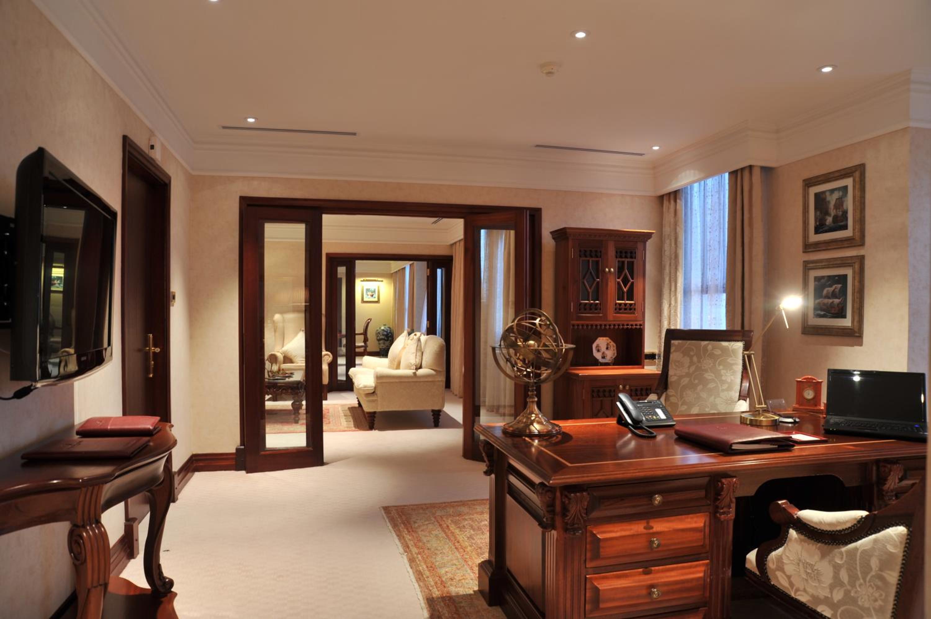 Presidential Suite