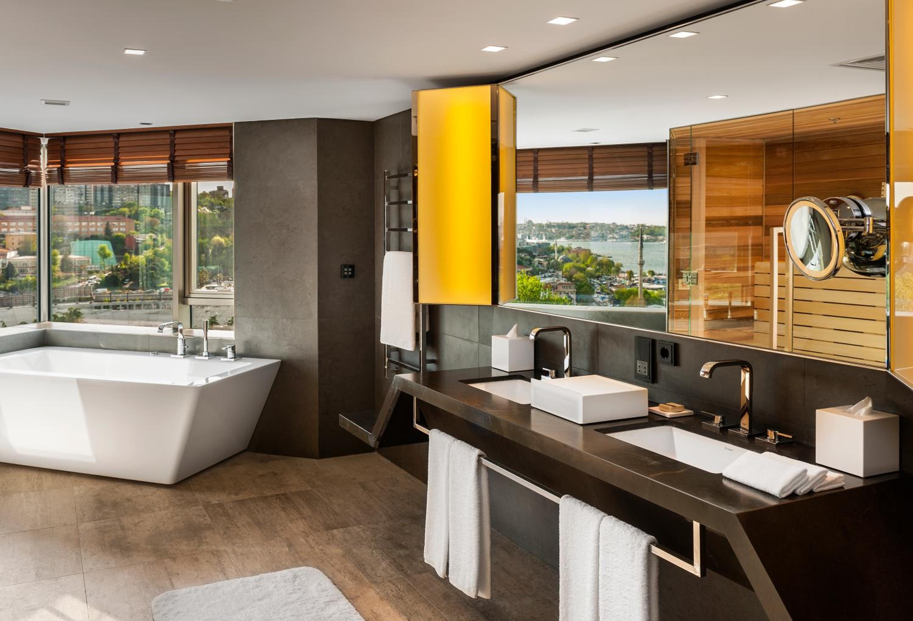 Signature Loft 2 Bedroom Terrace