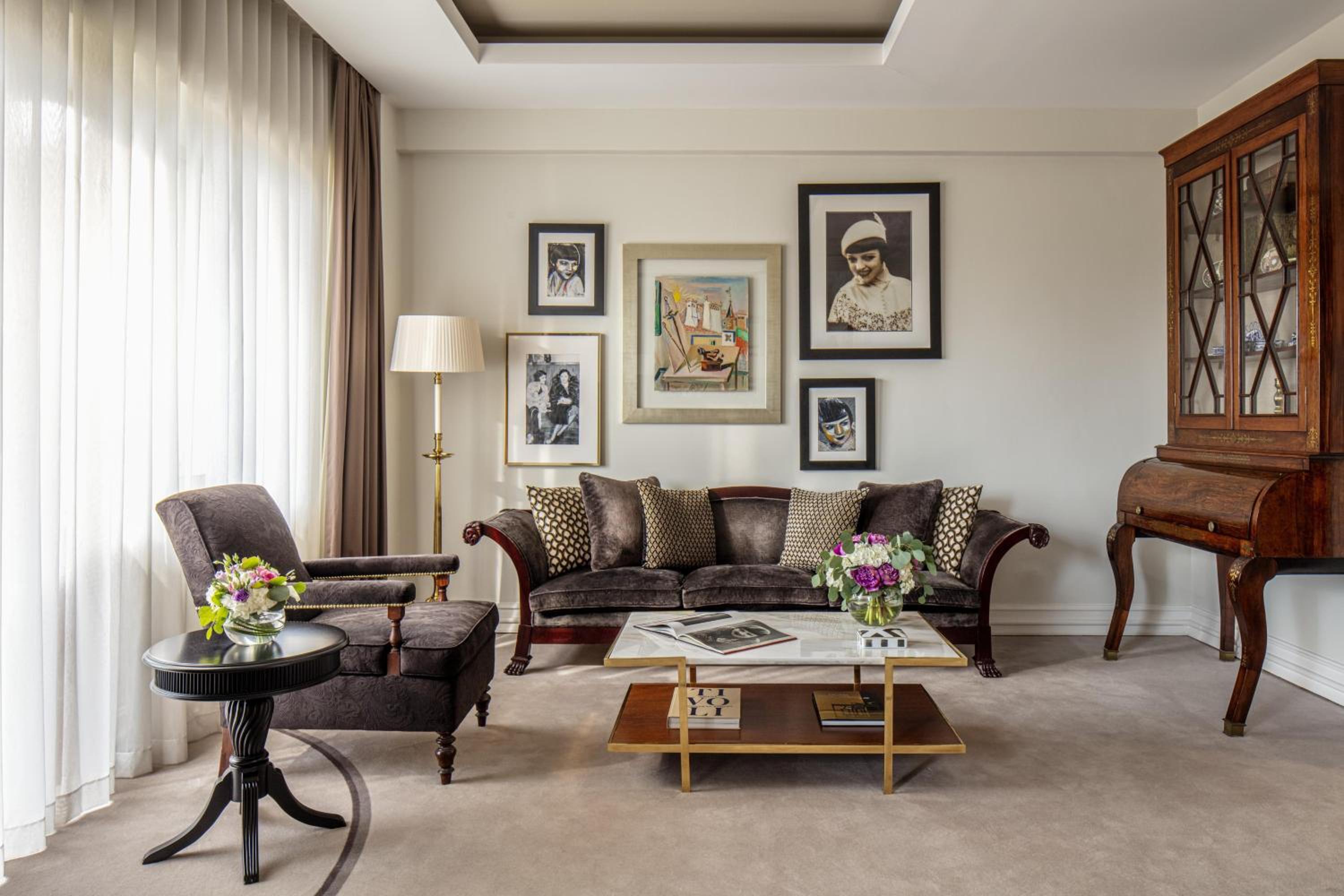 Beatriz Costa Suite with Extra Bed (3 Adults + 1 Children)