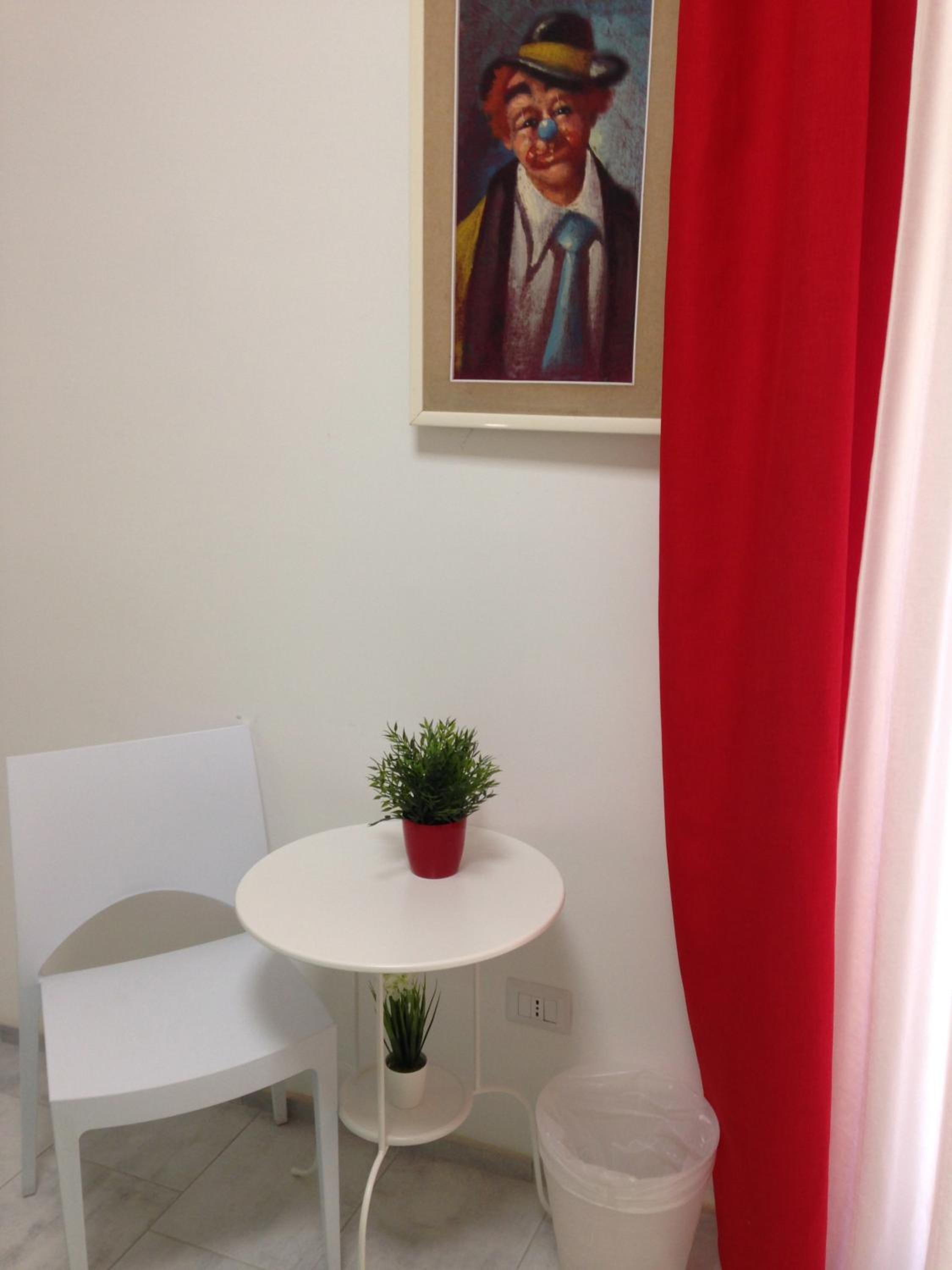 Double Room with Private Bathroom - Photo 3