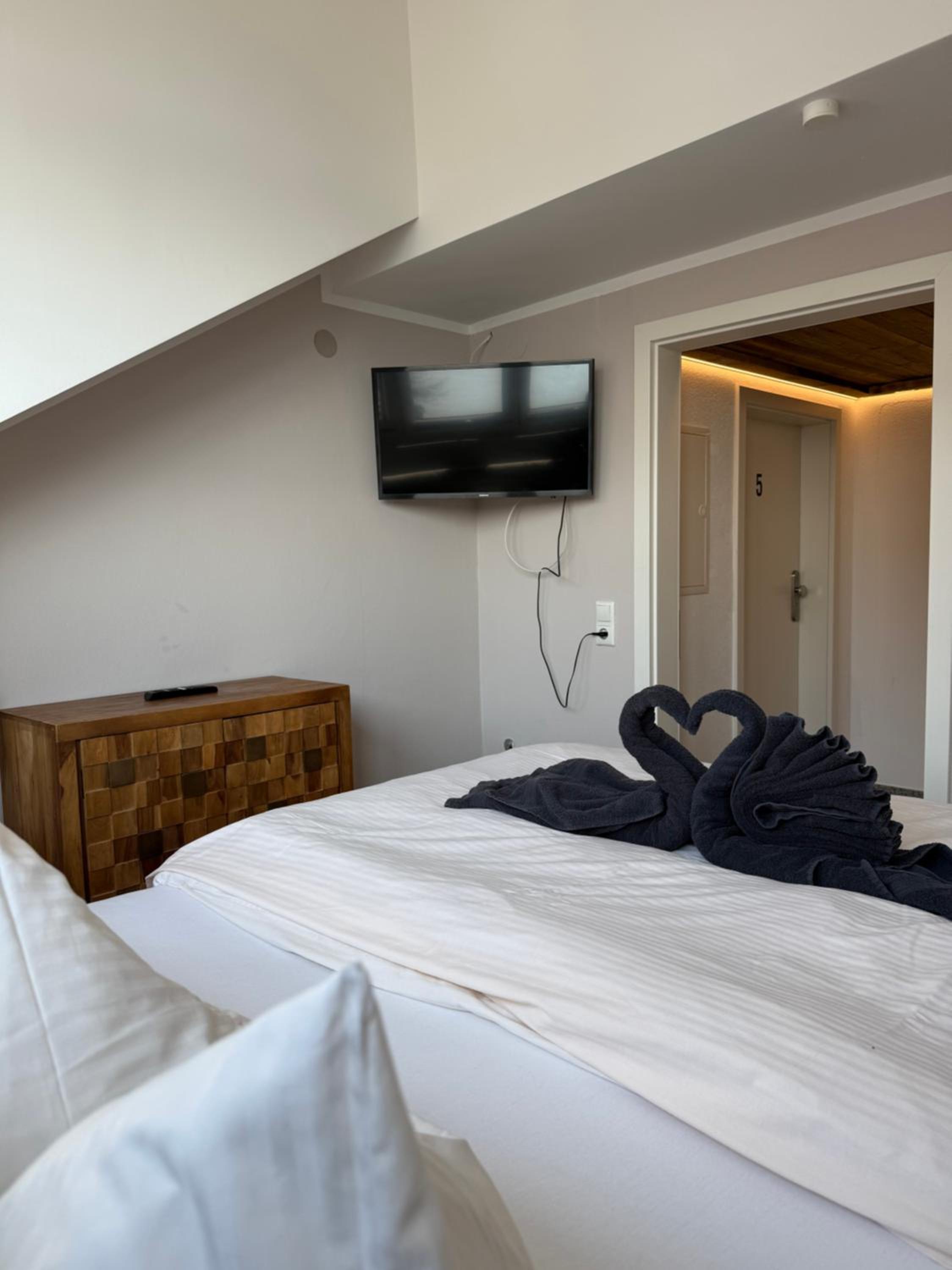 Small Double Room without Parking photo 2