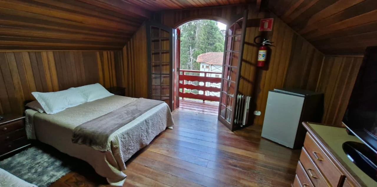 Classic Quadruple Room photo 3