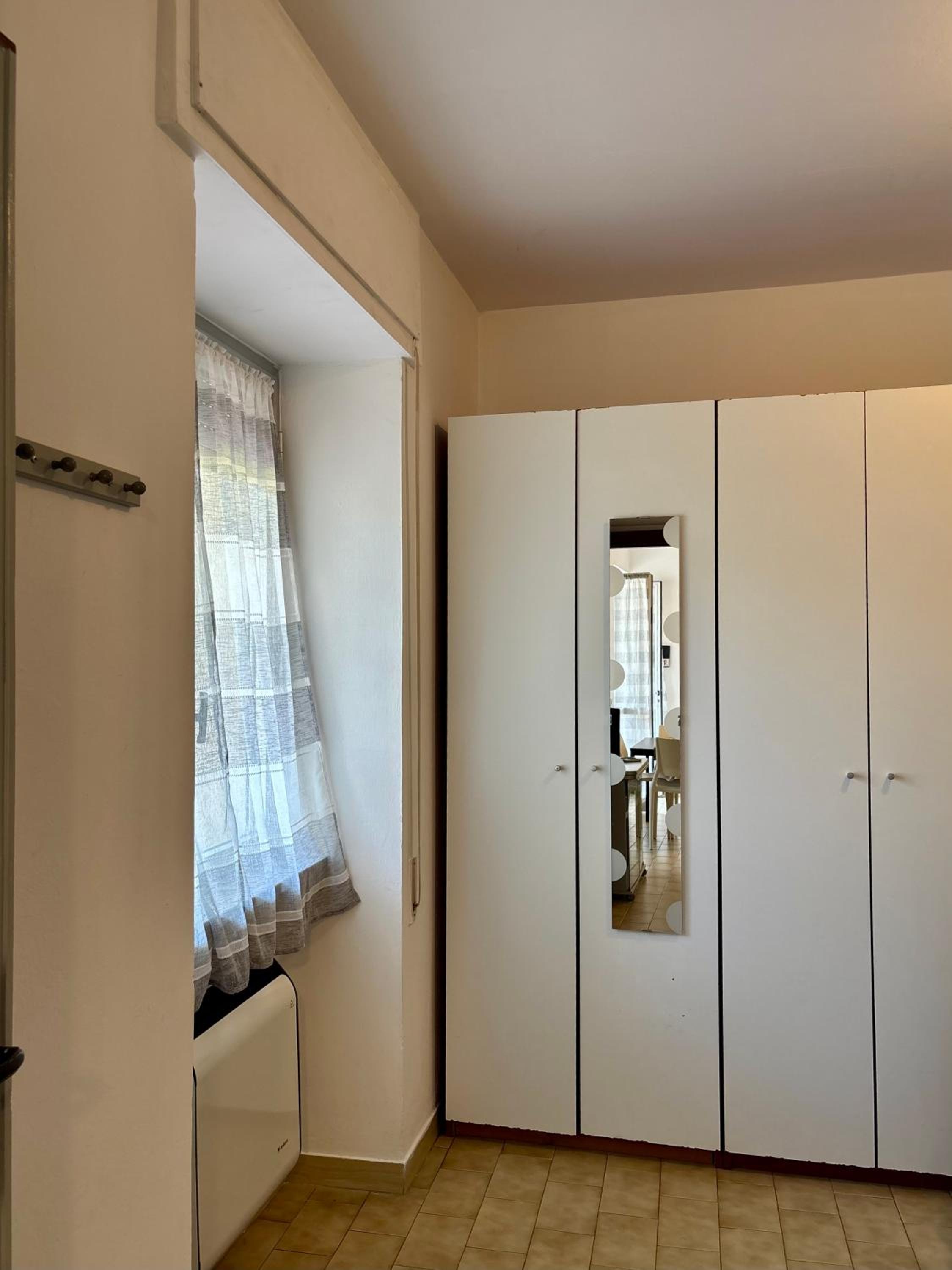 One-Bedroom Family Apartment photo 2