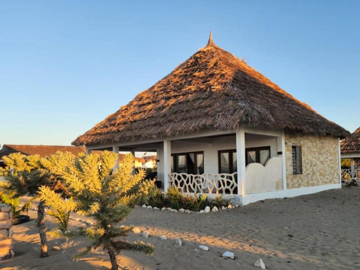 Deluxe Bungalow with Sea View