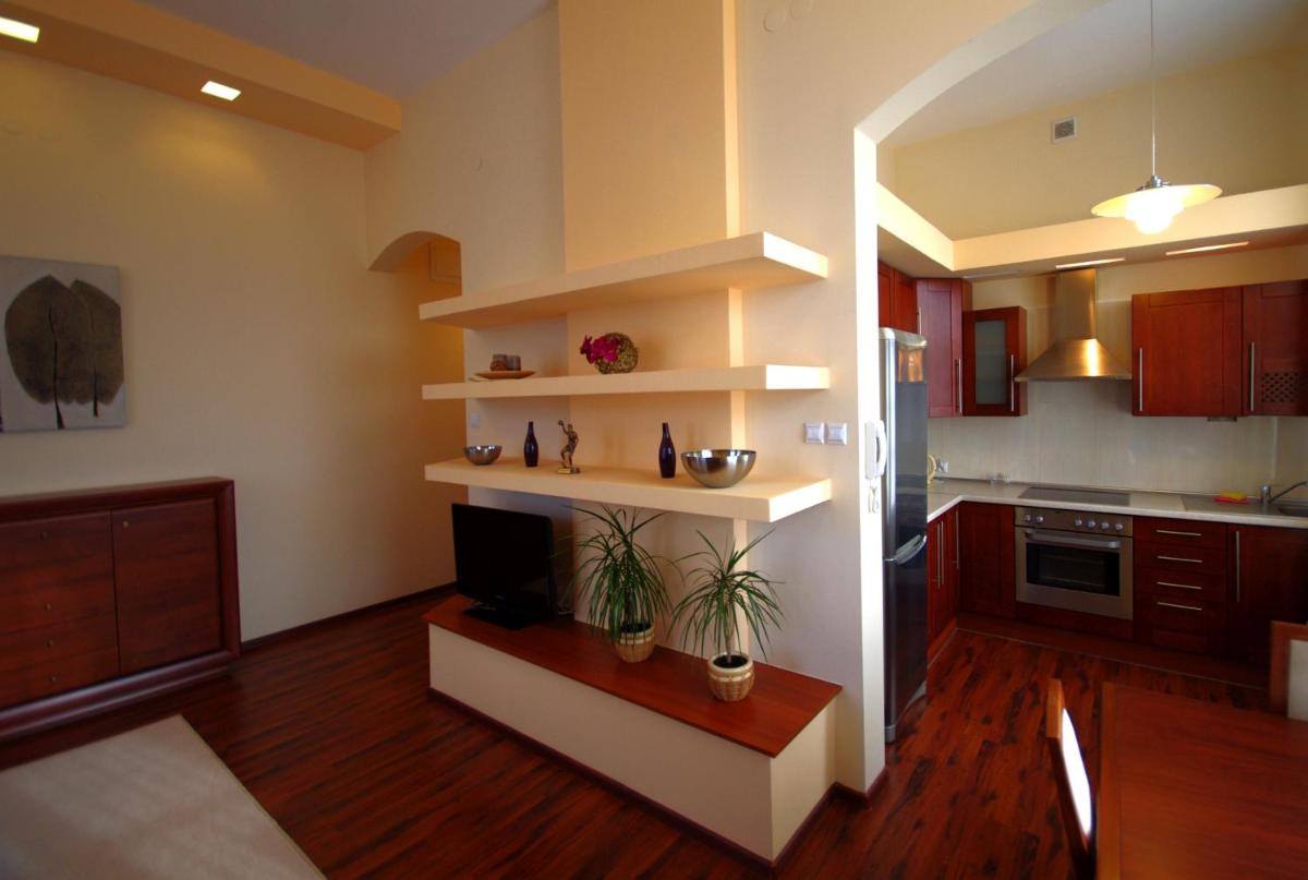 Deluxe Double Studio photo 1