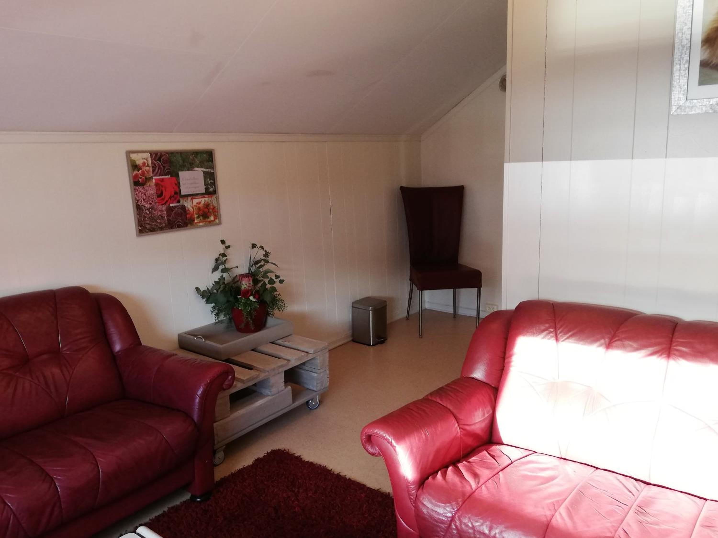 Economy Double Room photo 3