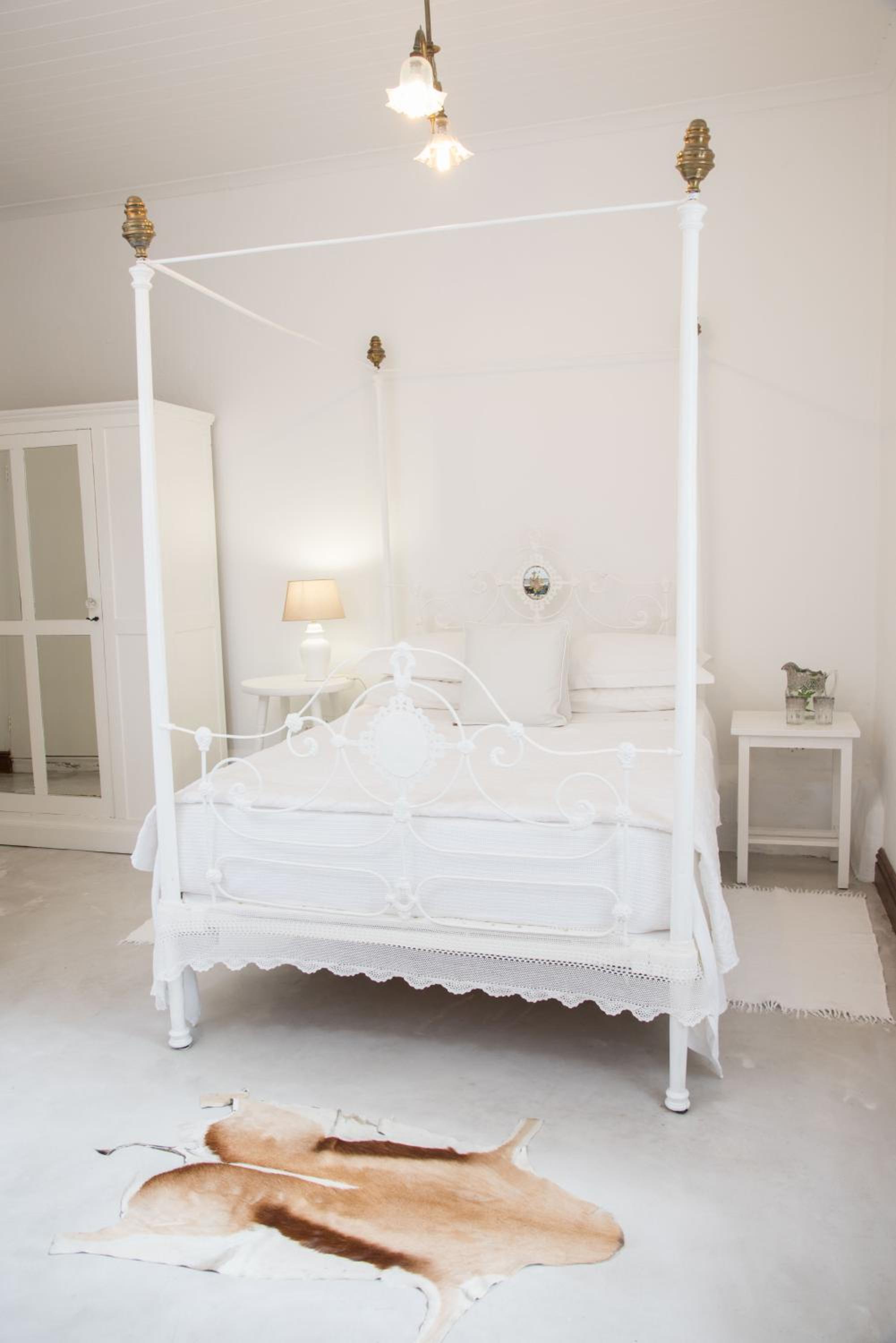 Two-Bedroom Cottage photo 3