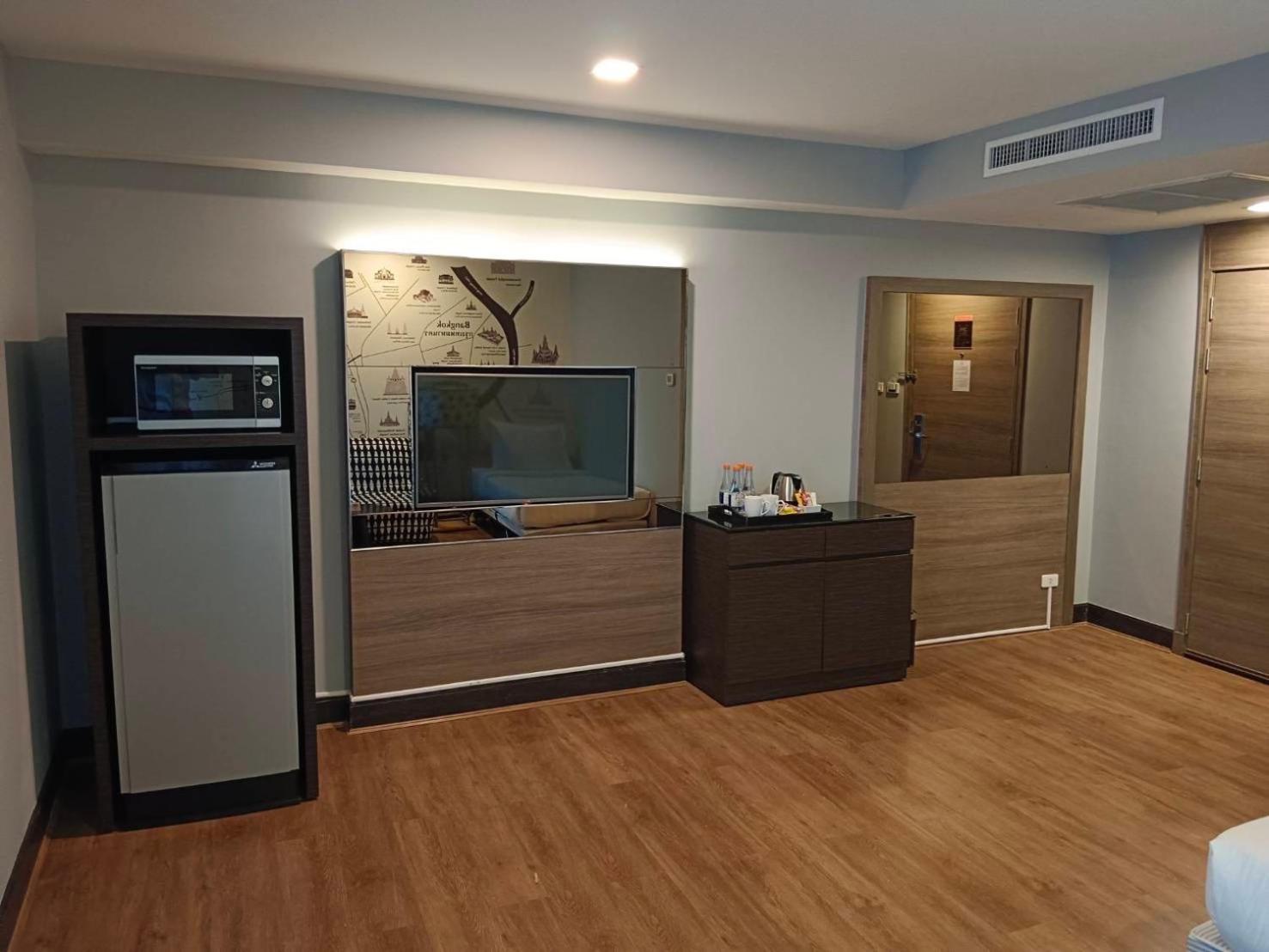 One Bedroom Suite with Bunk Bed photo 3