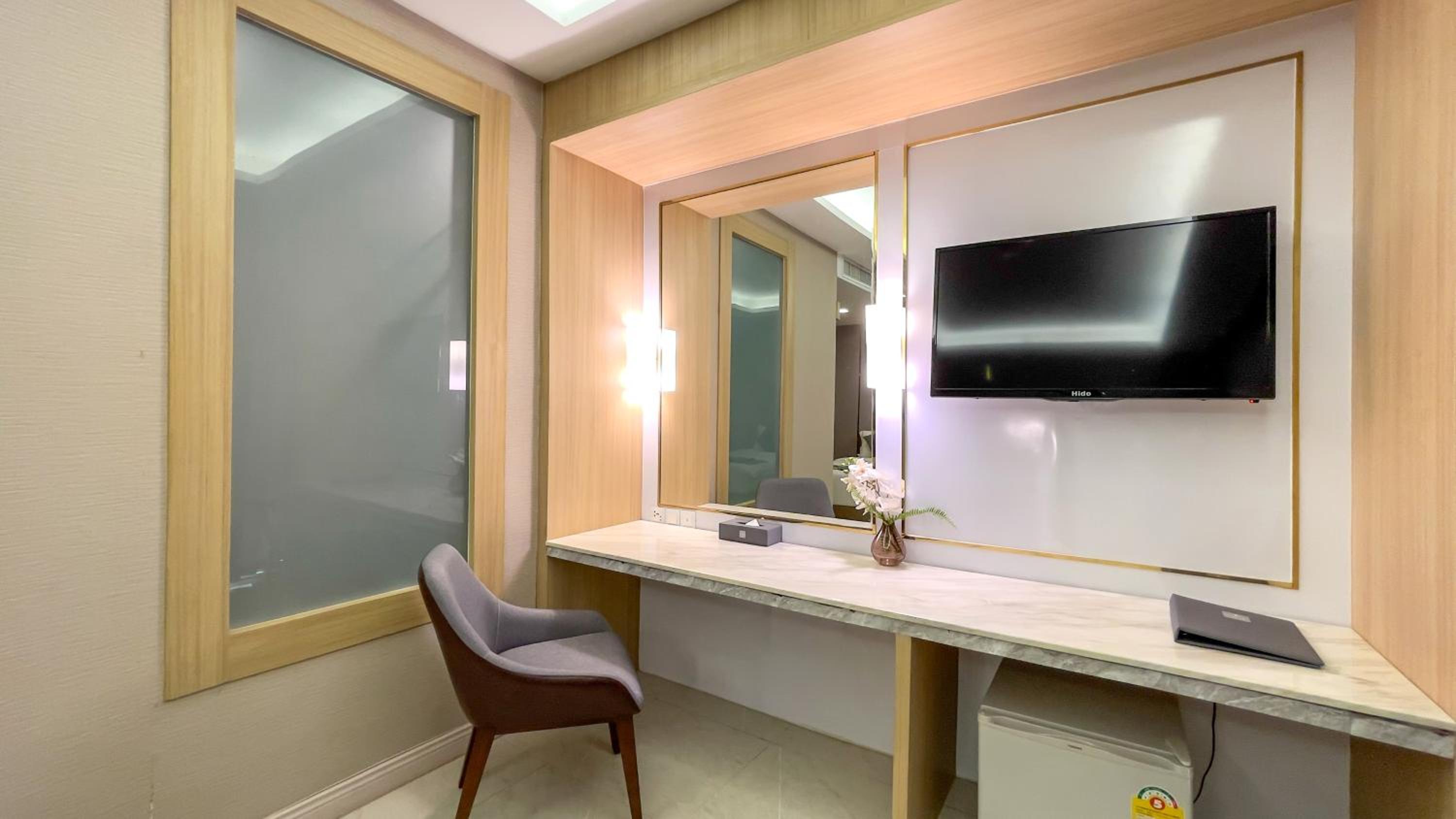 Deluxe Triple Room photo 3