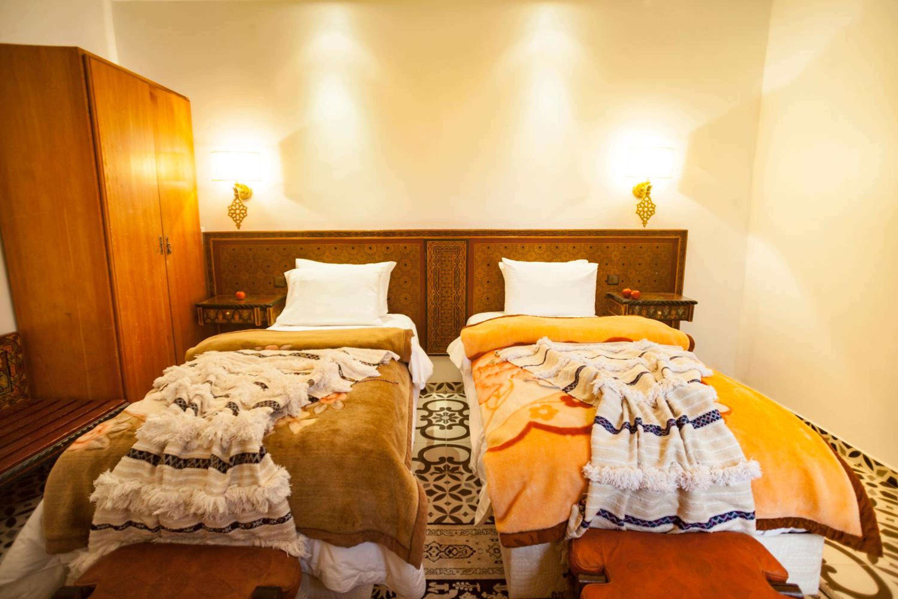 Twin Room with Balcony photo 3