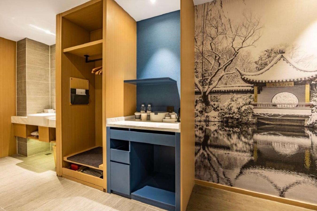 Twin Room - Photo 3