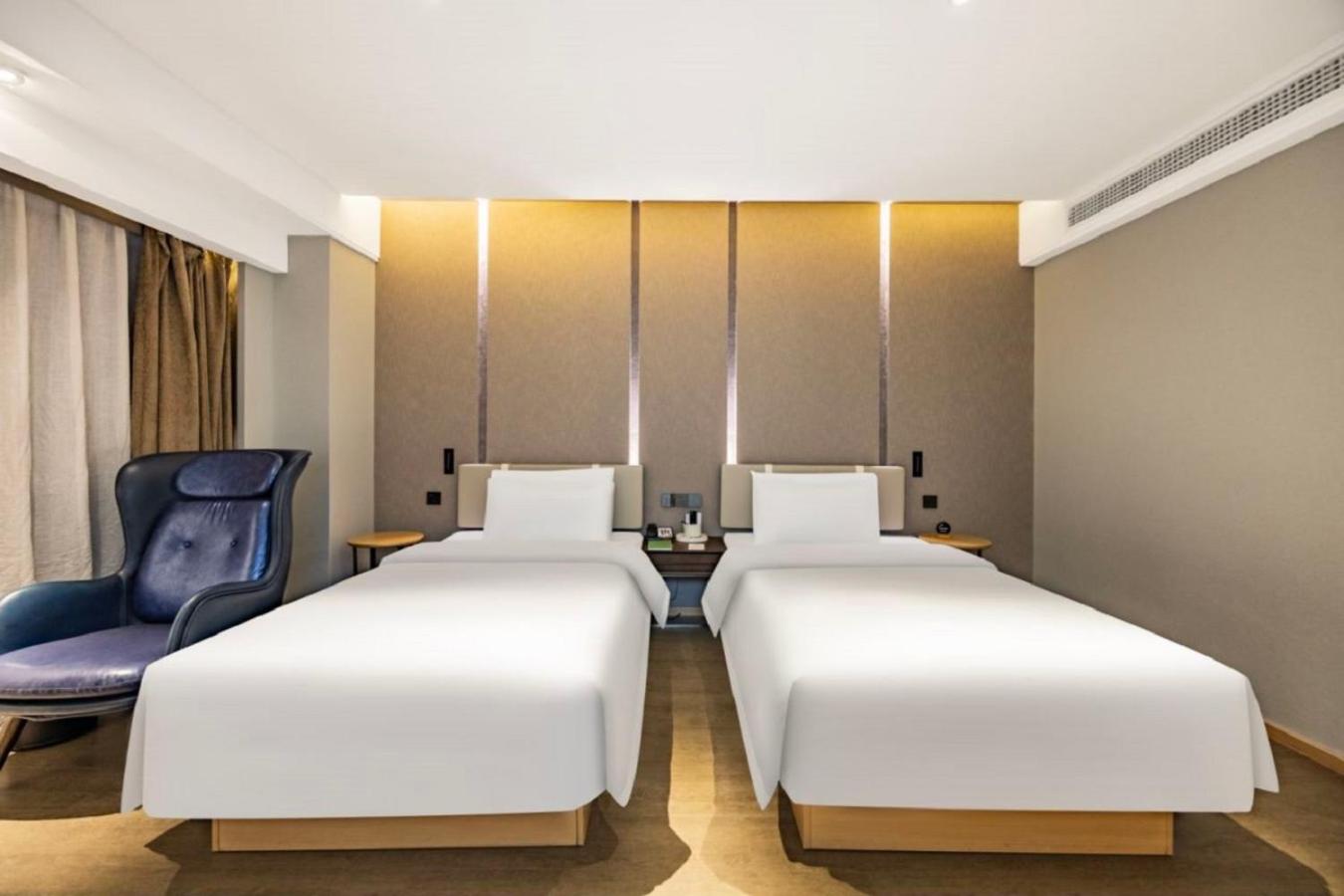 Superior Twin Room - Photo 4