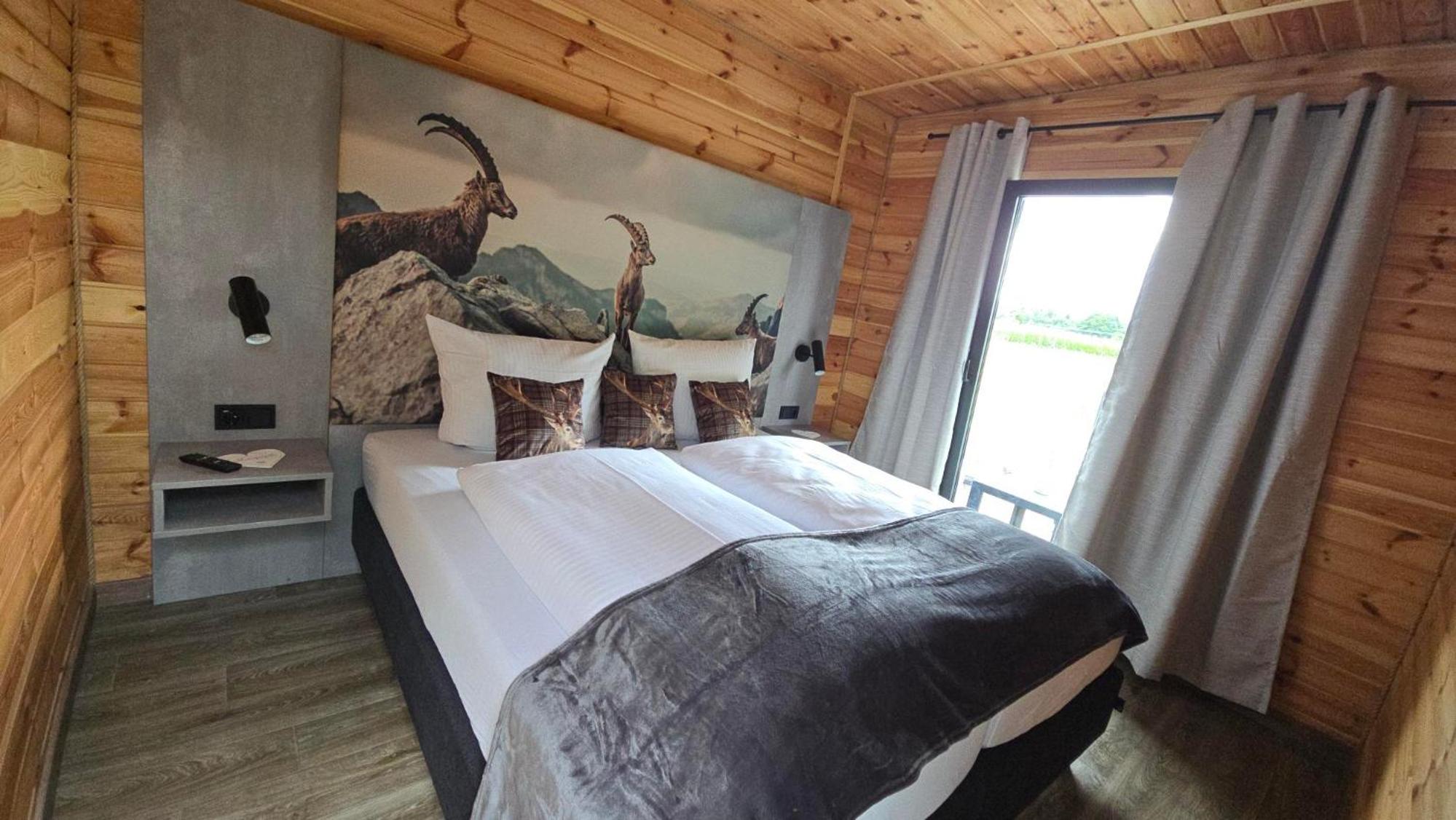 One-Bedroom Chalet