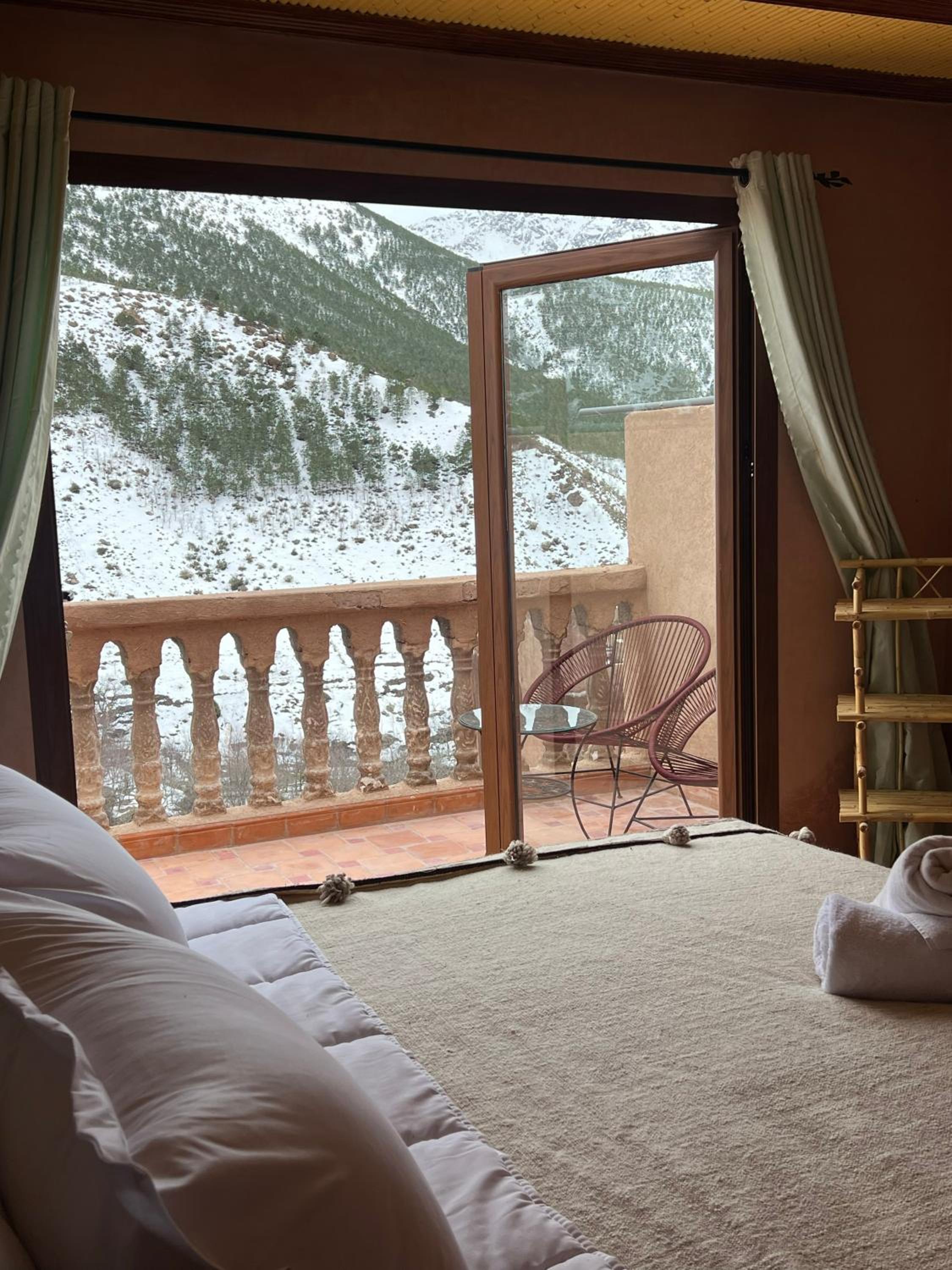 Double or Twin Room photo 3
