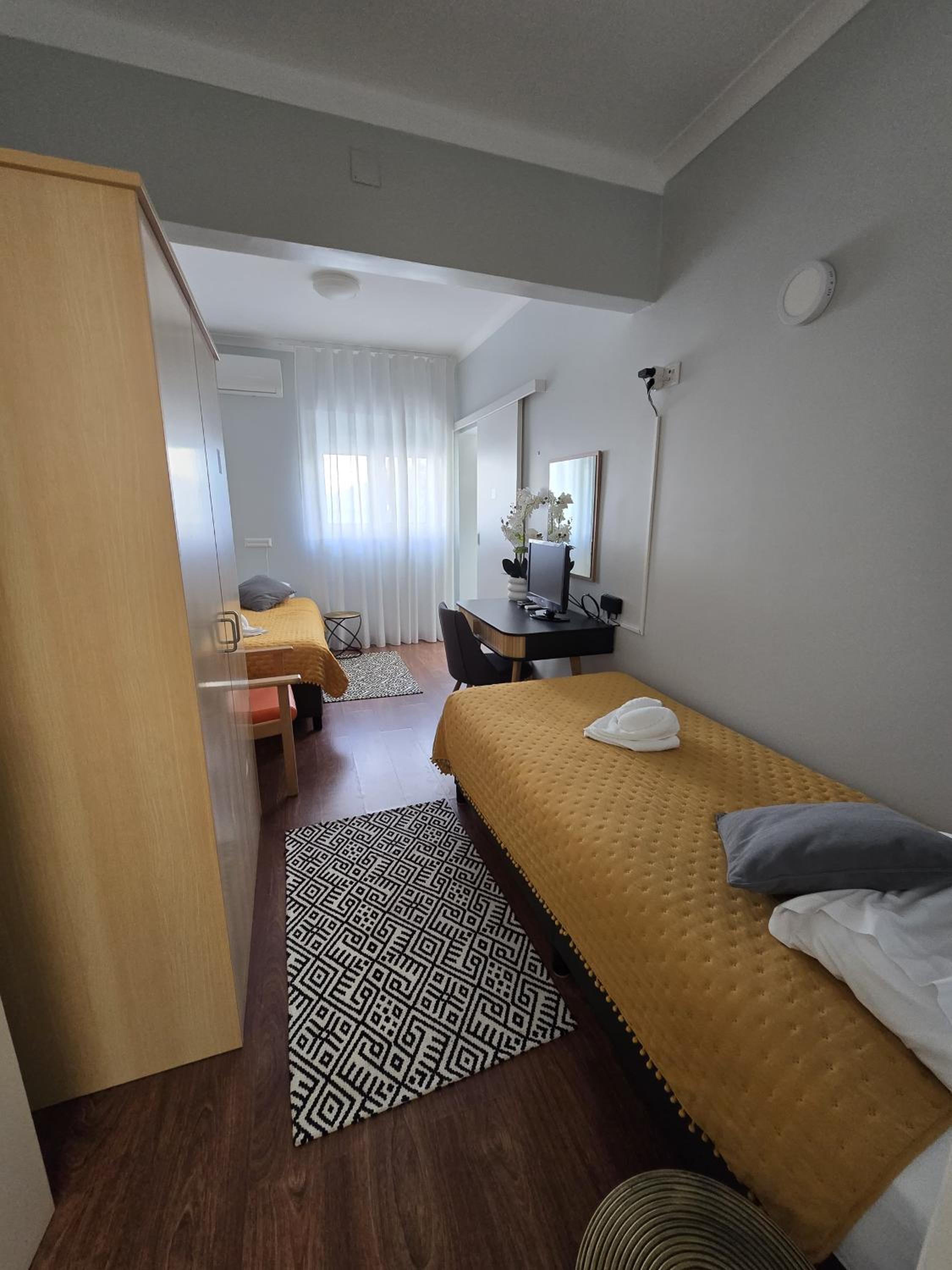 Double or Twin Room photo 3