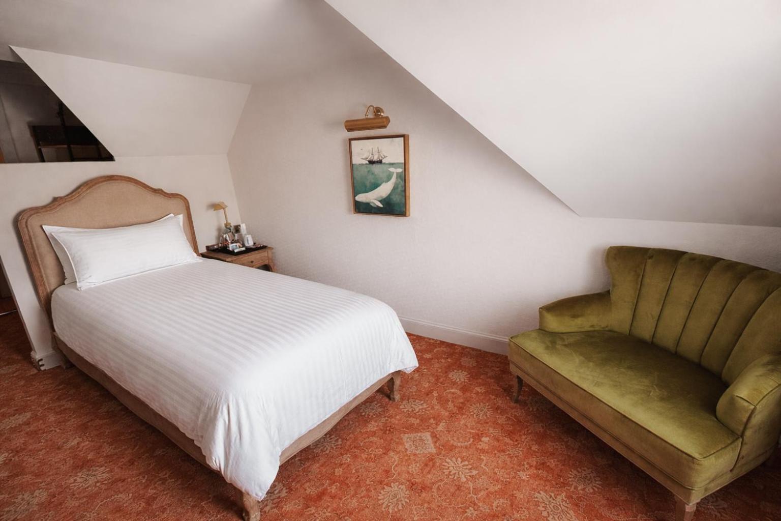 Superior Single Room with Sea View