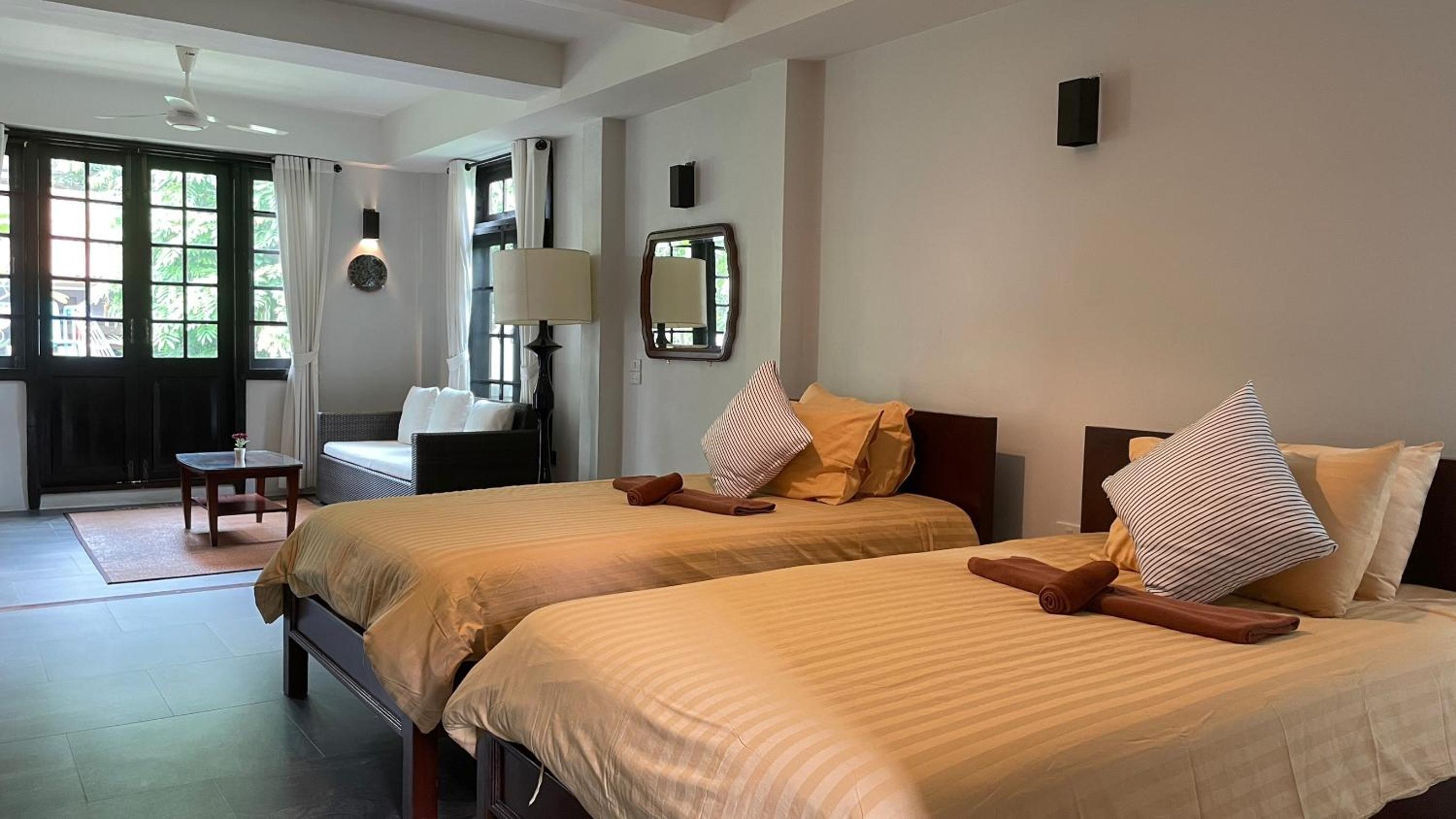 Deluxe Twin Room - Photo 6