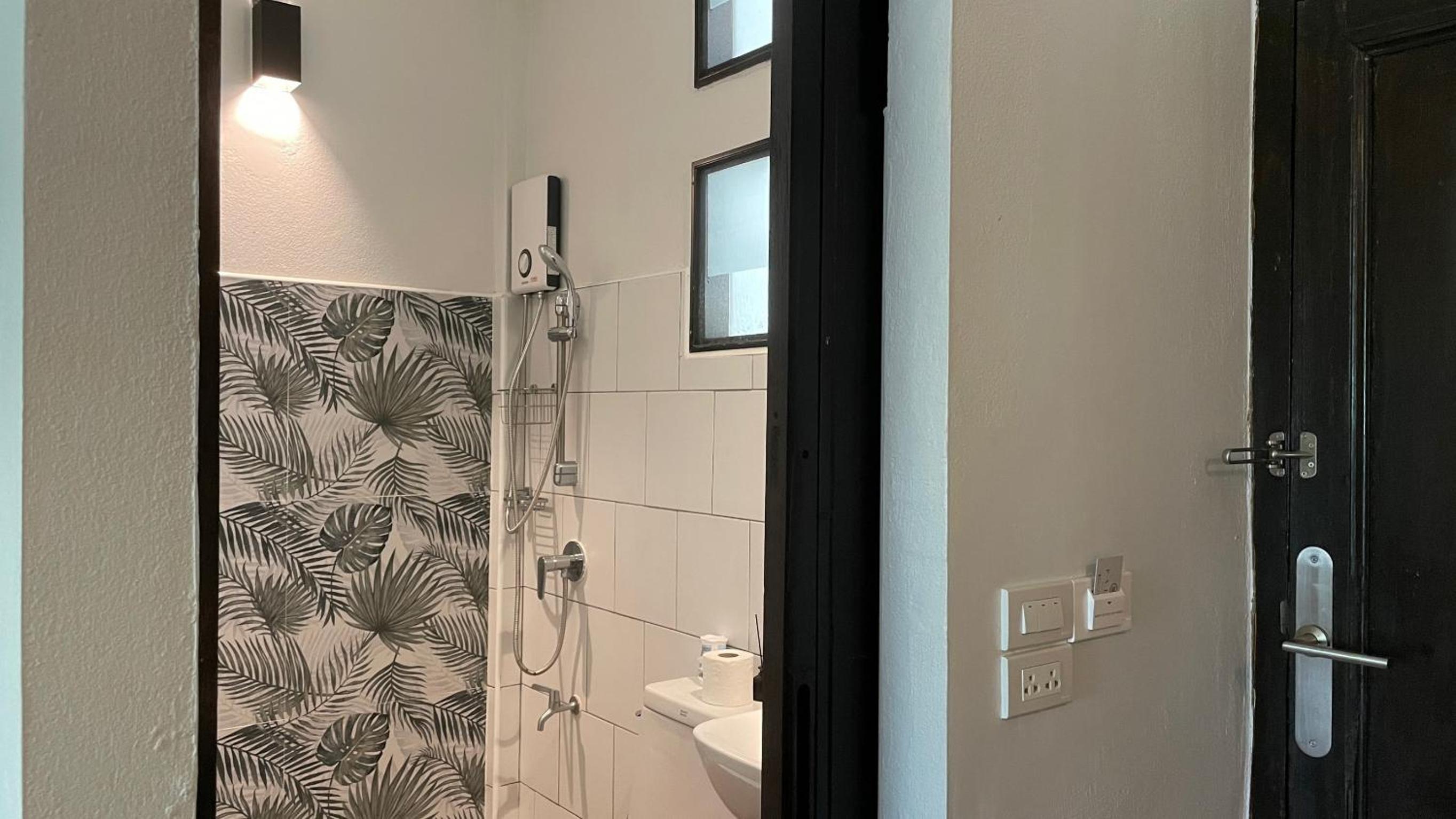 Deluxe Twin Room - Photo 3