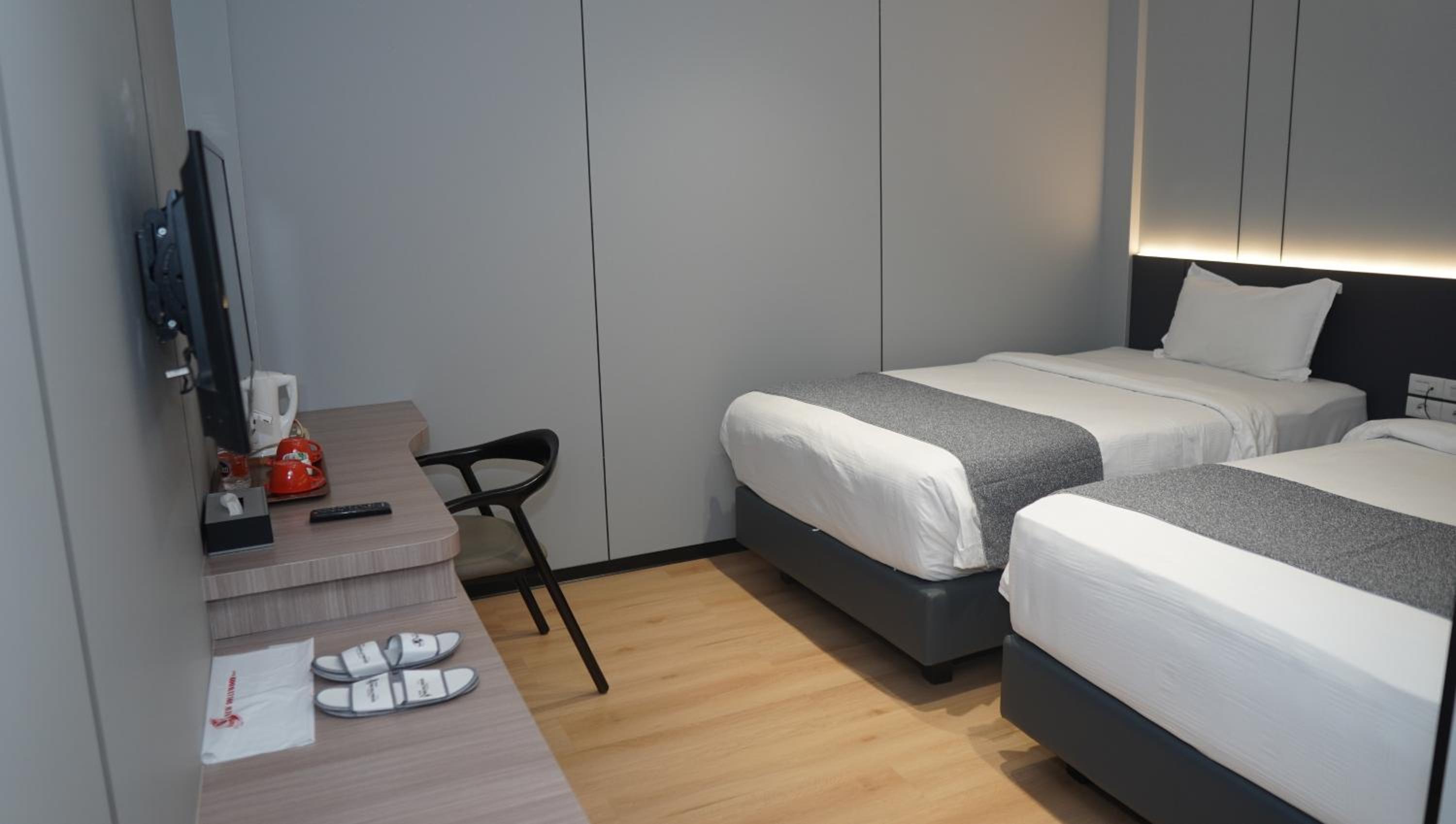 Superior Twin Room photo 2