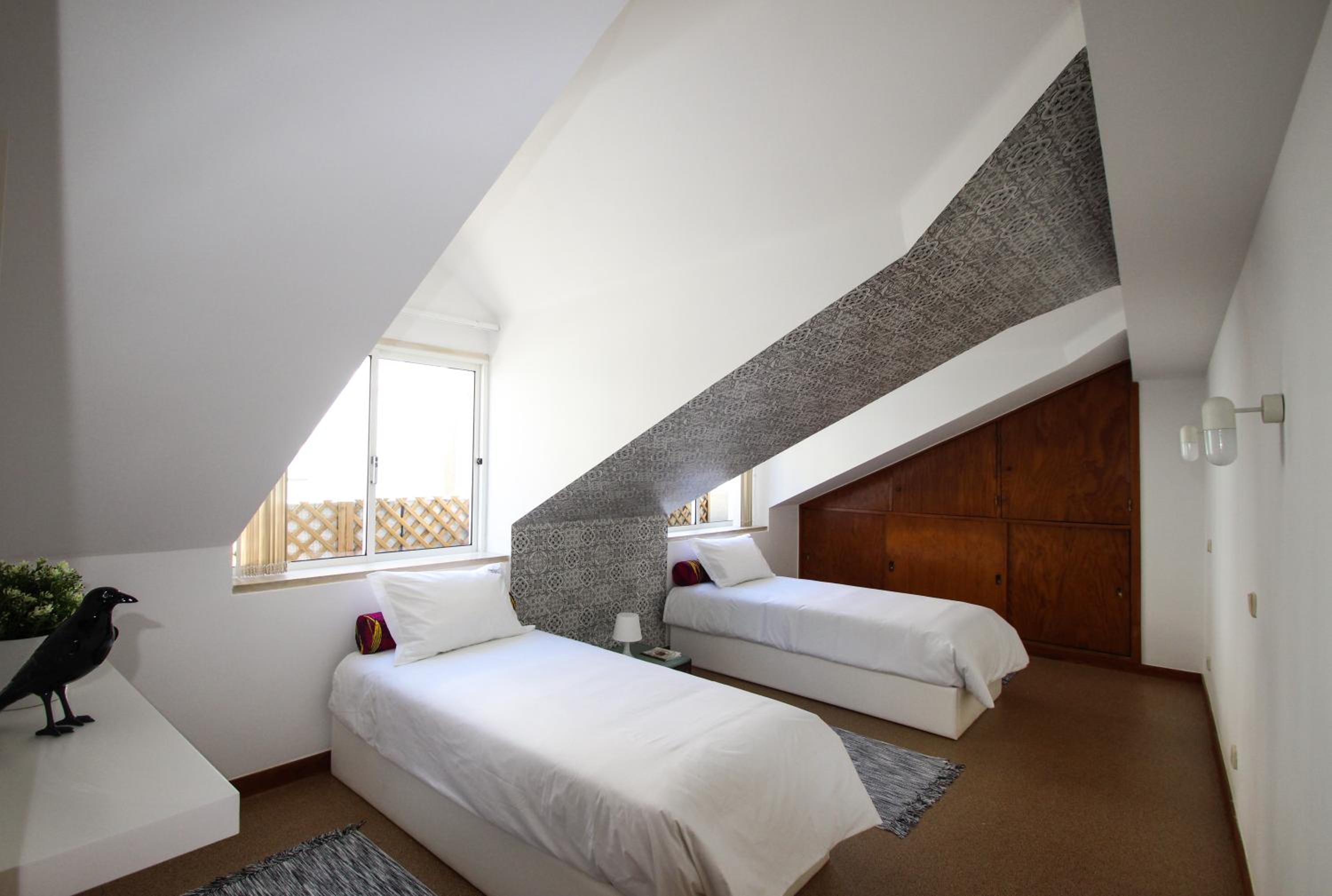 Large Twin Room photo 1