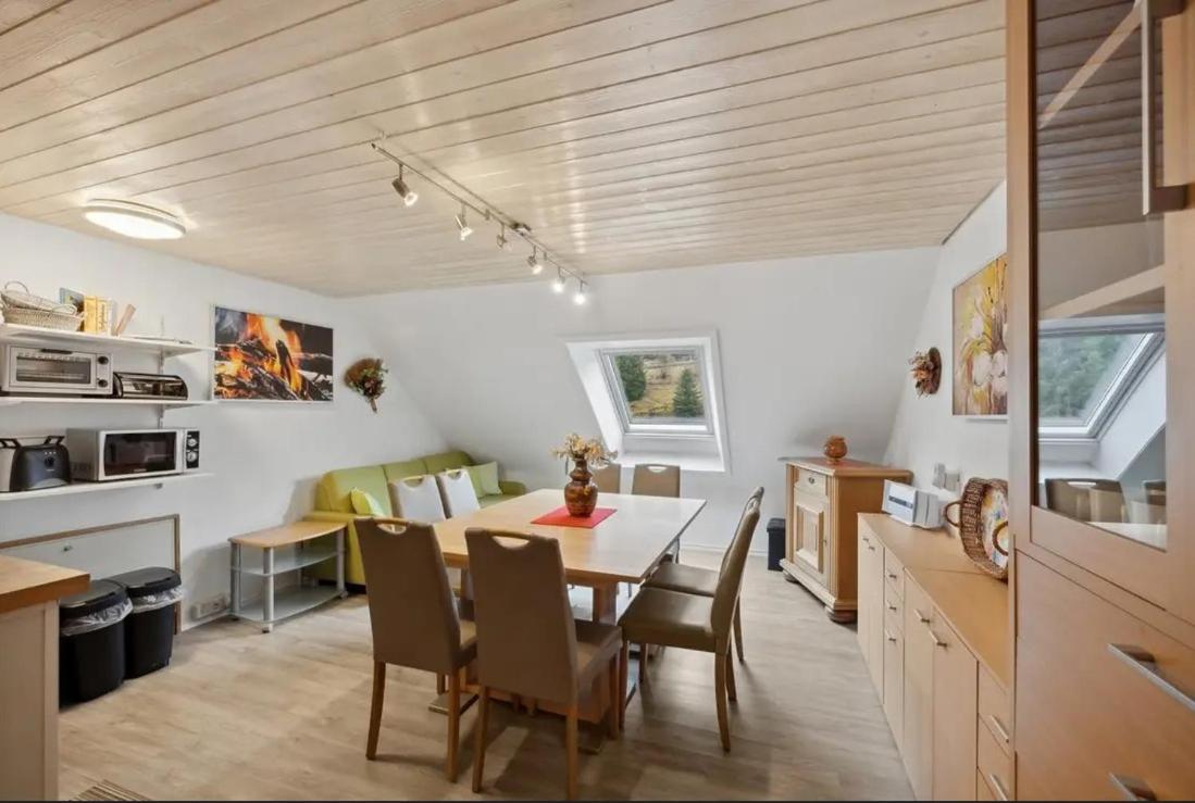 Two-Bedroom Apartment with Garden View photo 2