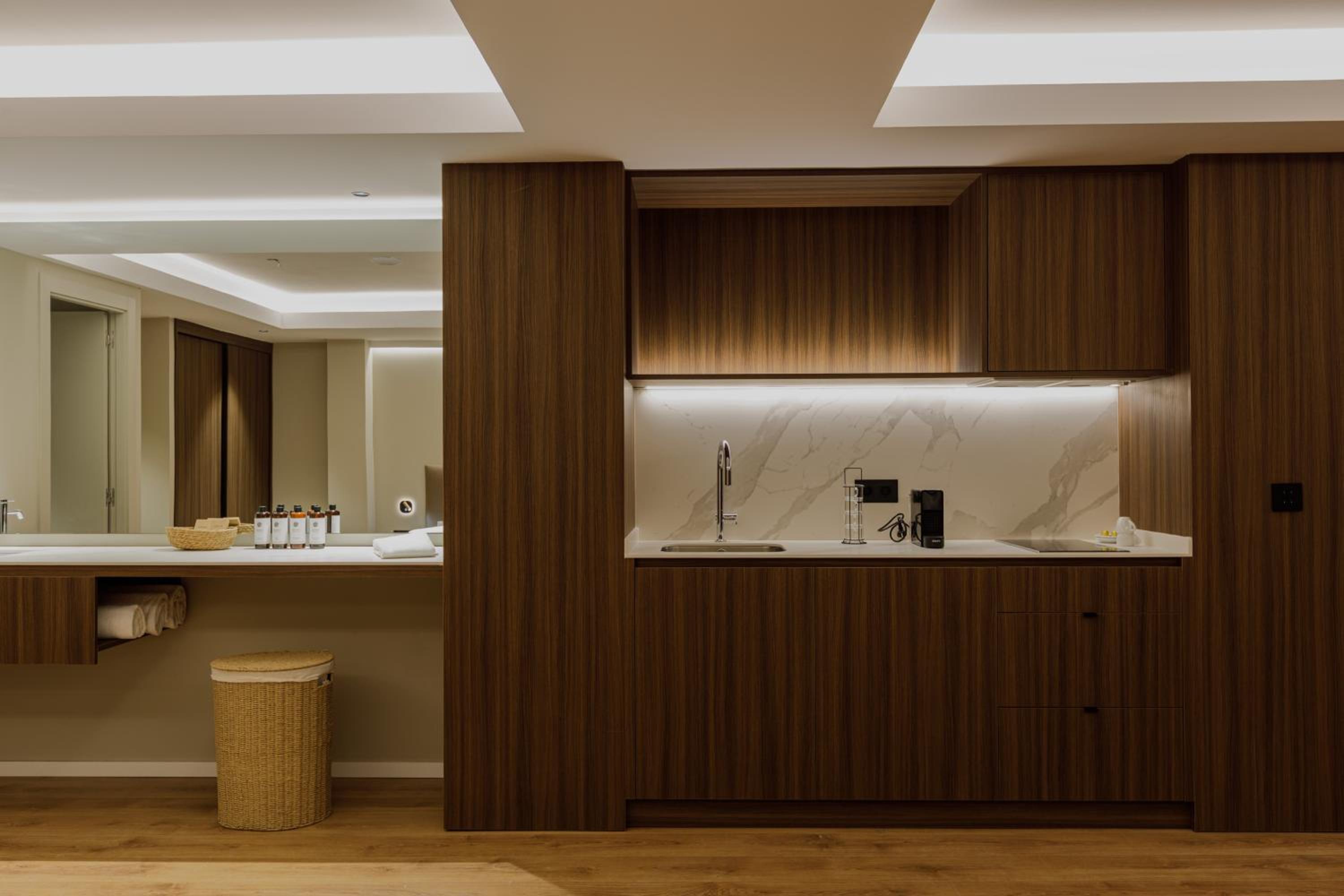 Signature Room photo 3