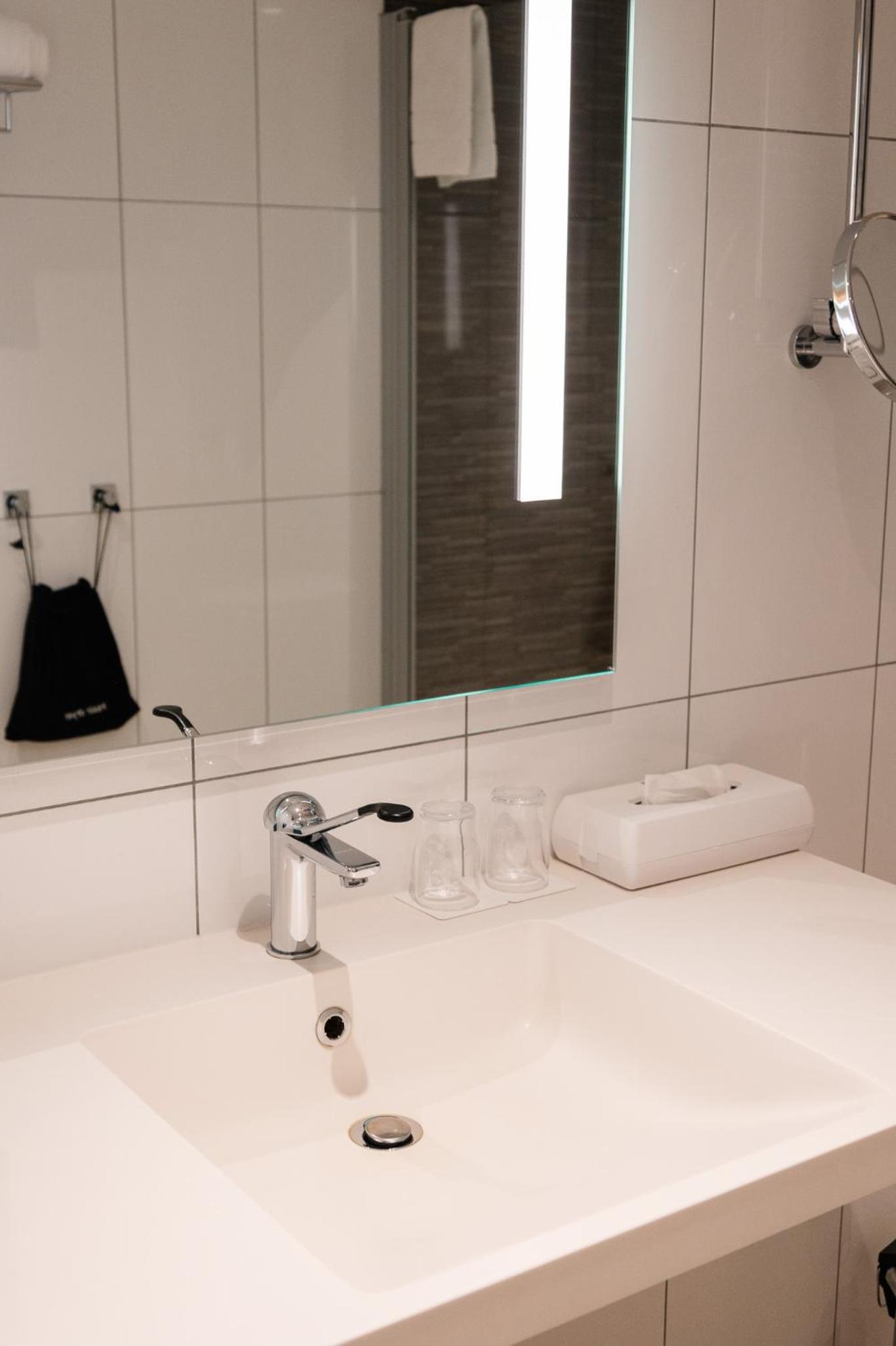 Premium Room - Photo 5