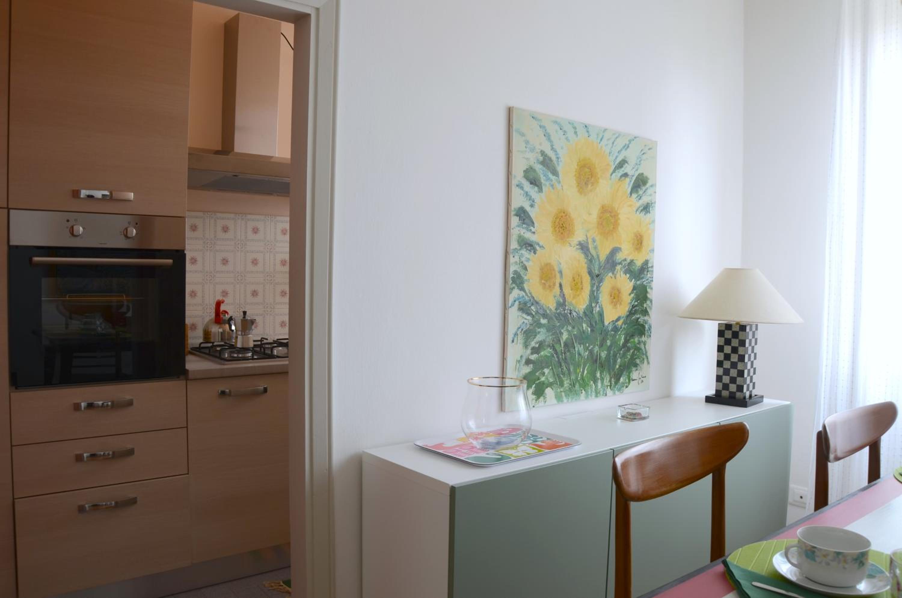 Apartment with Balcony photo 2