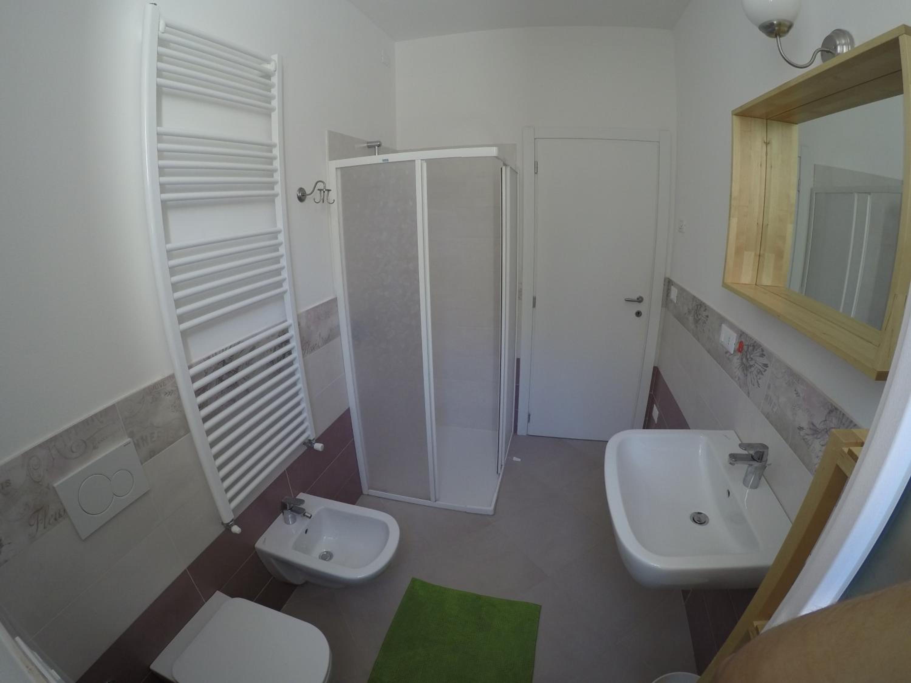 Apartment 2A photo 3