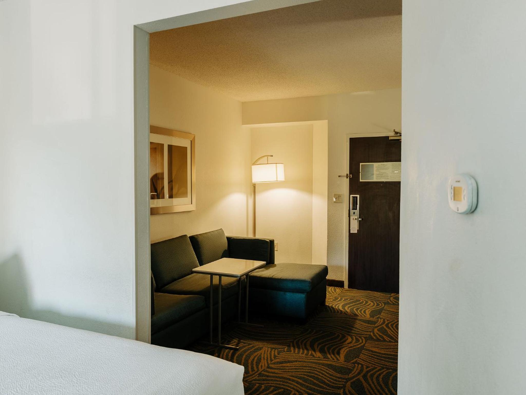 Queen Suite with Two Queen Beds
