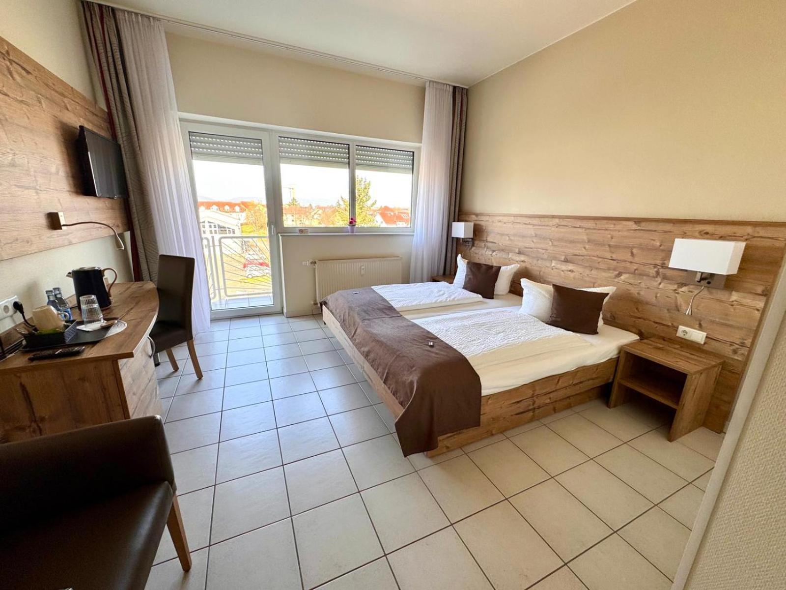 Double Room with Balcony photo 3