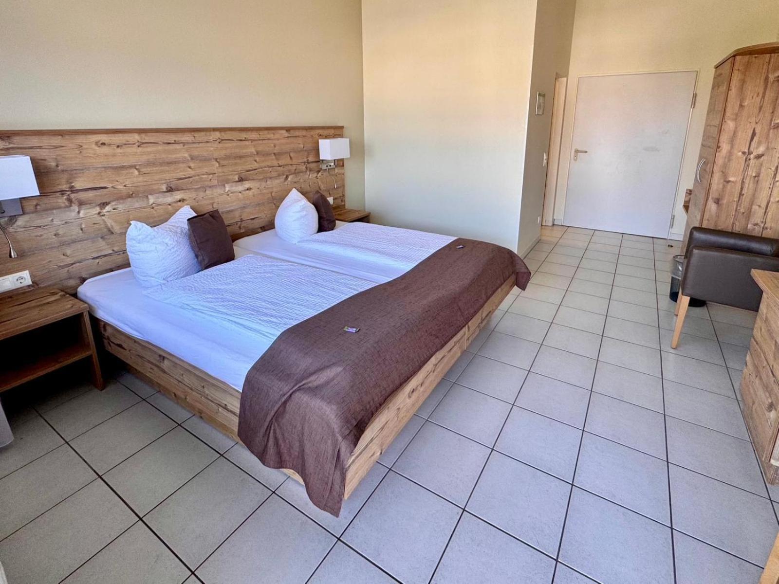 Double Room with Balcony photo 3