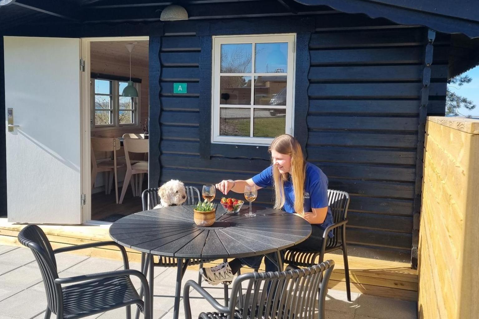 Cottage photo 1
