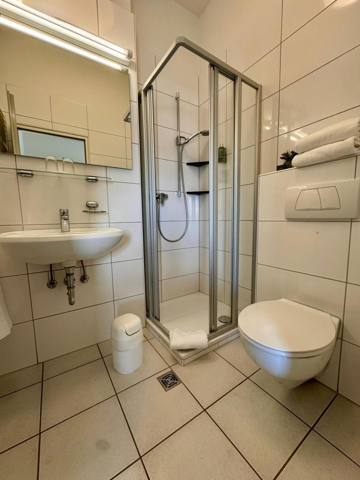 Double Room with Balcony photo 3