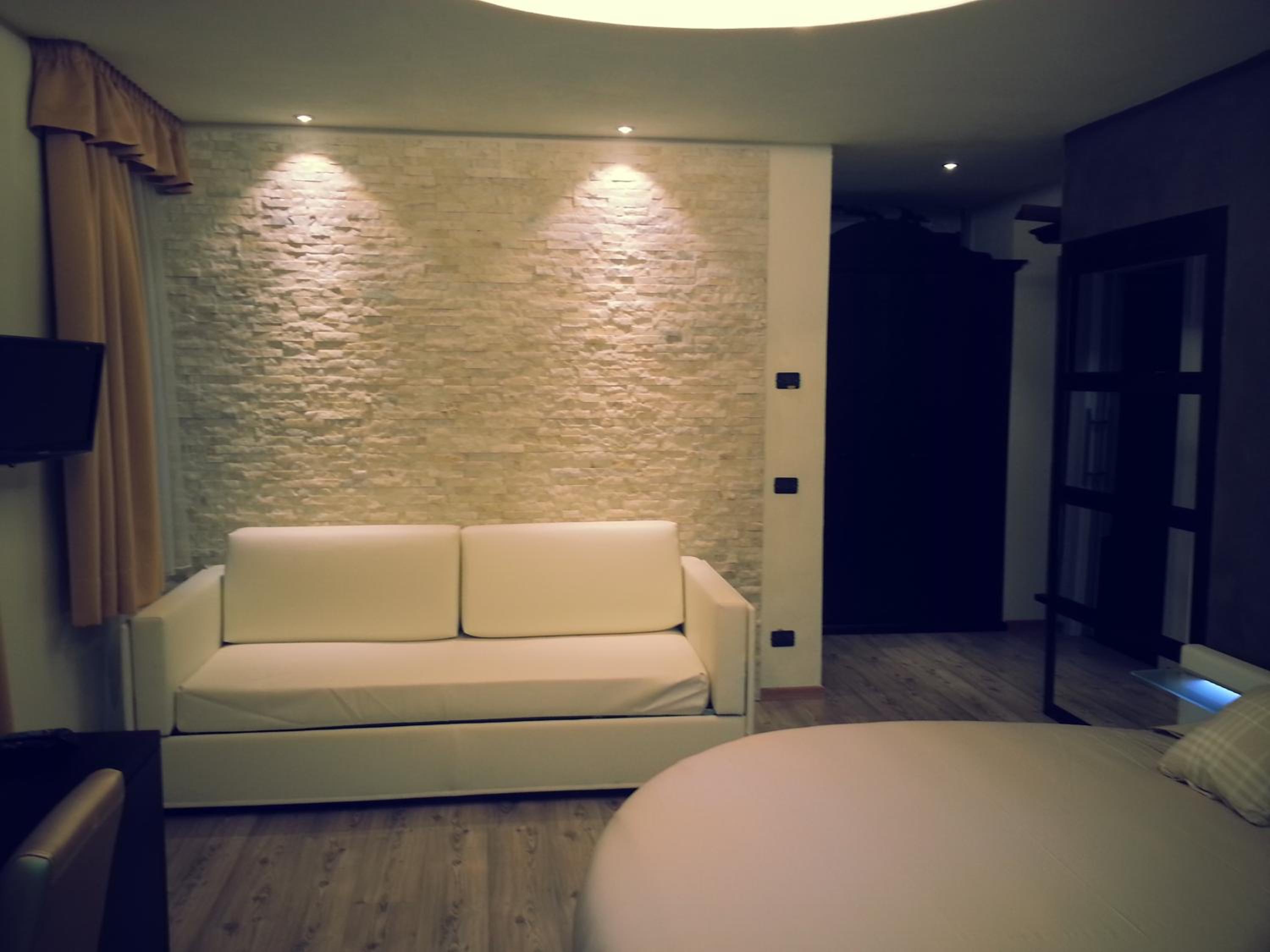 Junior Suite - Photo 15