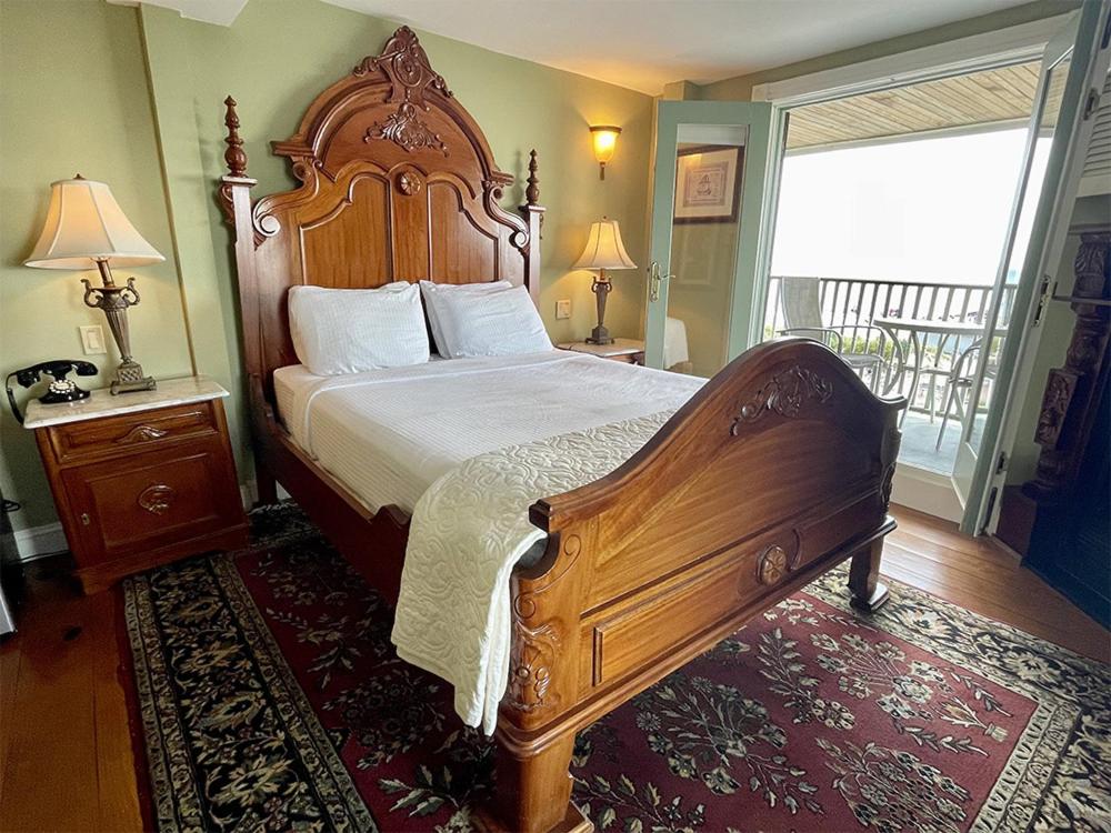 Deluxe Double Room with Balcony and Sea View photo 1