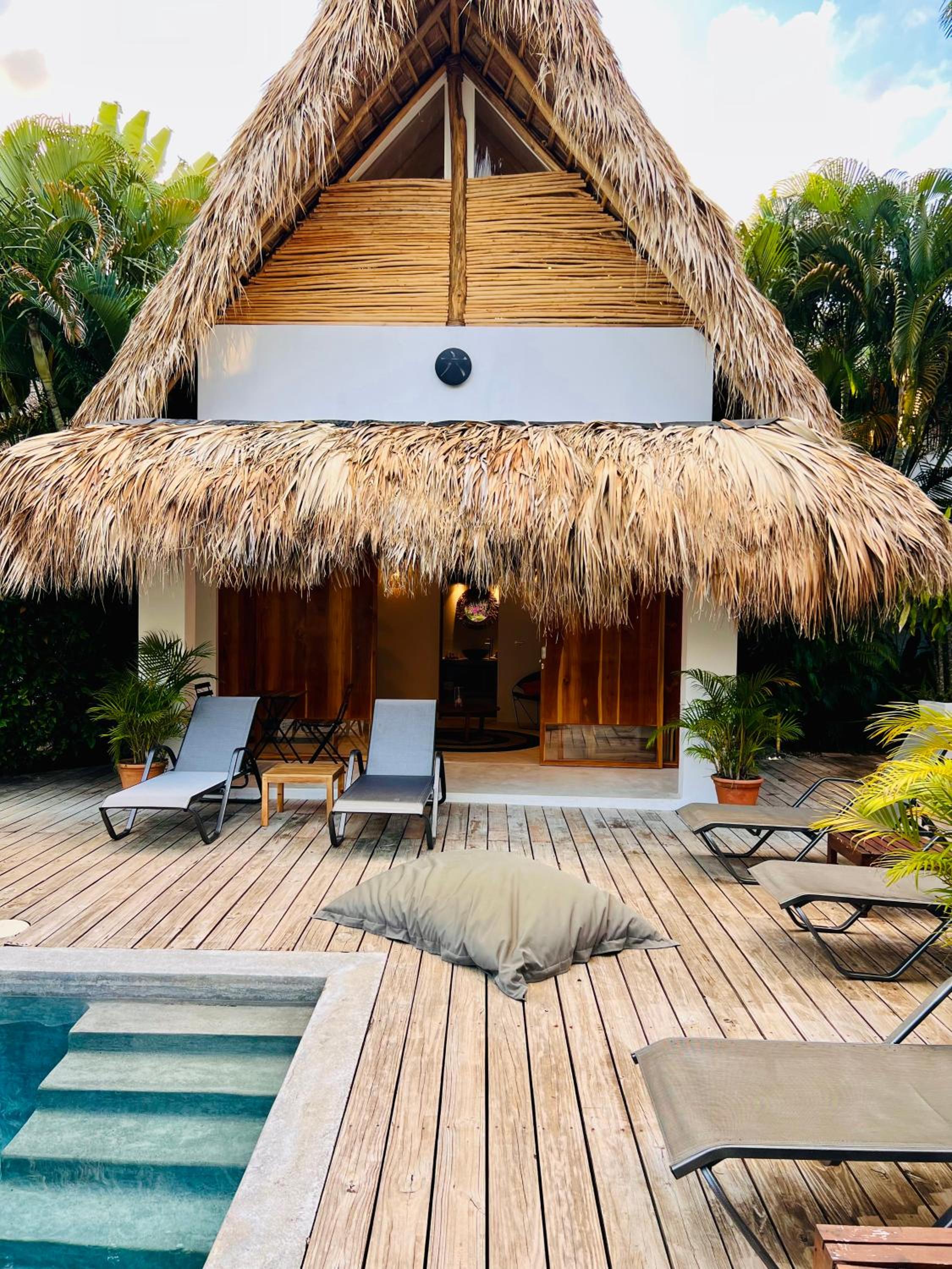 Superior Bungalow photo 3